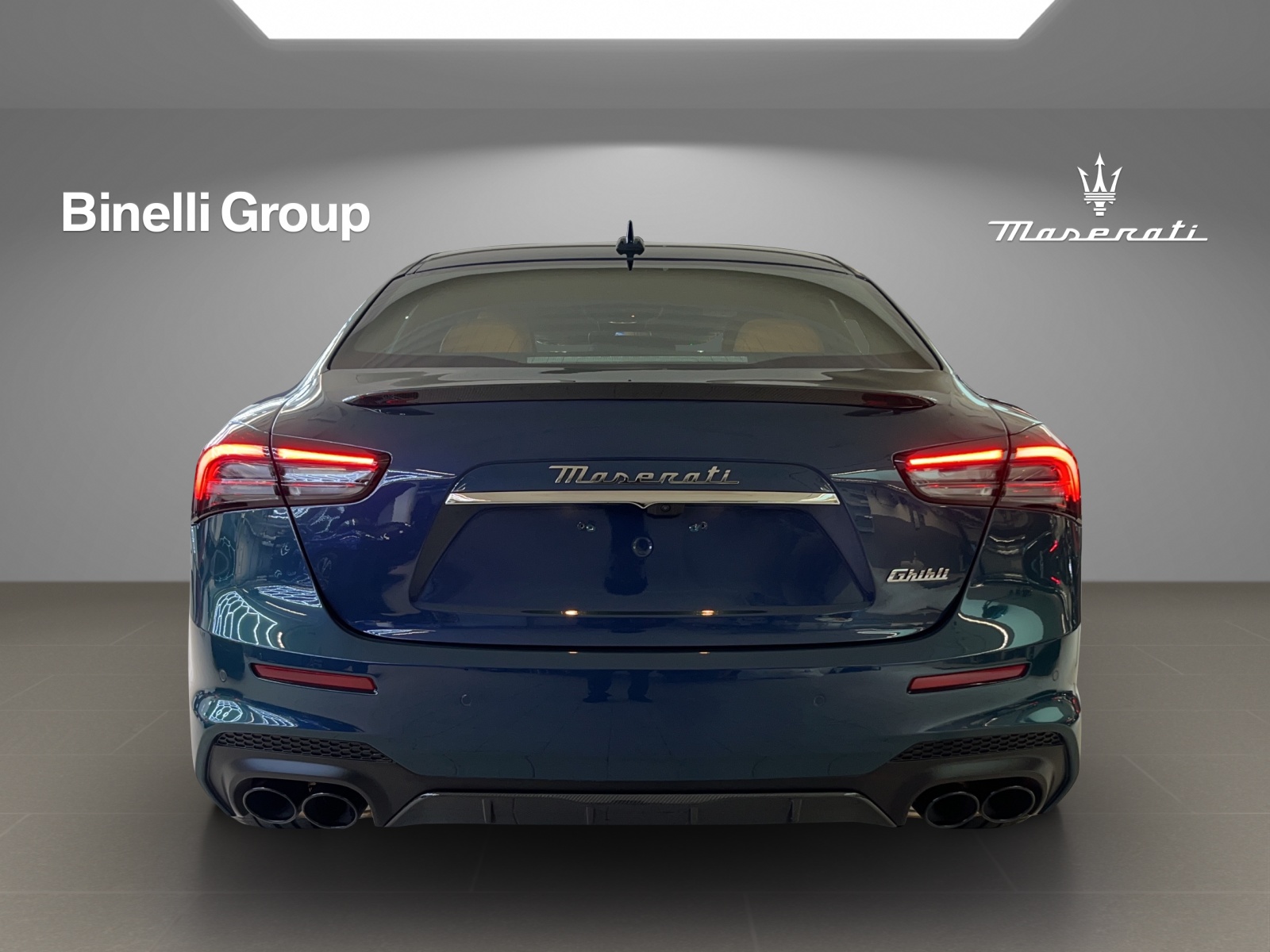 MASERATI Ghibli Trofeo 3.8 V8 - 334 ULTIMA 1of103 - Blu Persia FUORISERIE - 2.99% Leasing-image-29