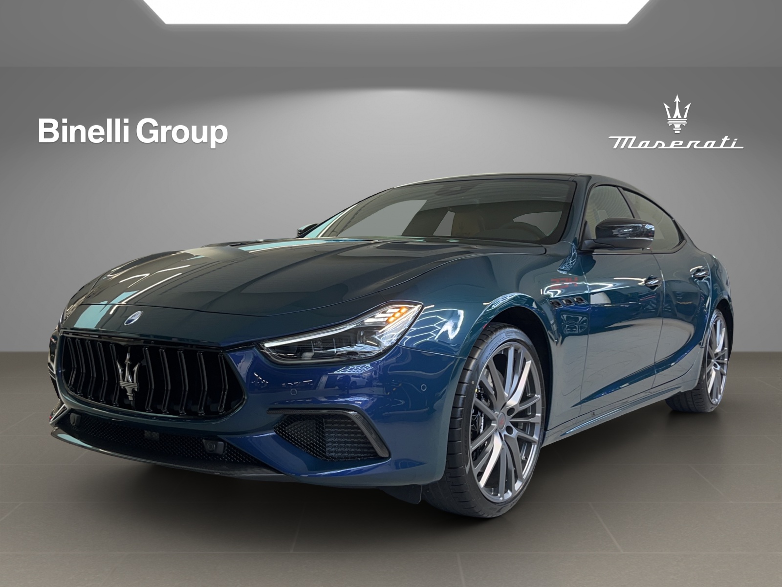 MASERATI Ghibli Trofeo 3.8 V8 - 334 ULTIMA 1of103 - Blu Persia FUORISERIE - 2.99% Leasing-image-24