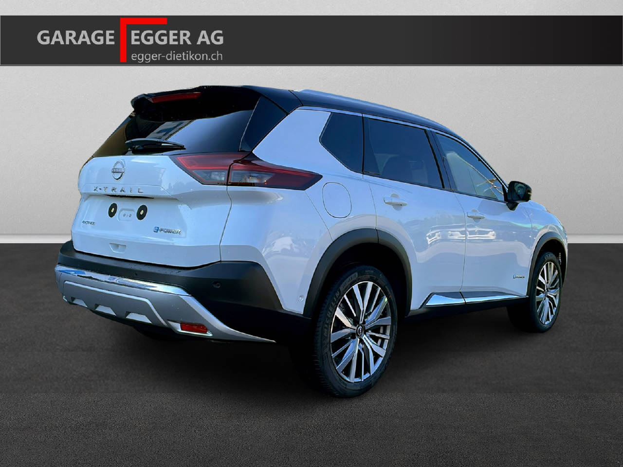 NISSAN X-Trail 1.5 VC-T Tekna+ e-4orce-image-3