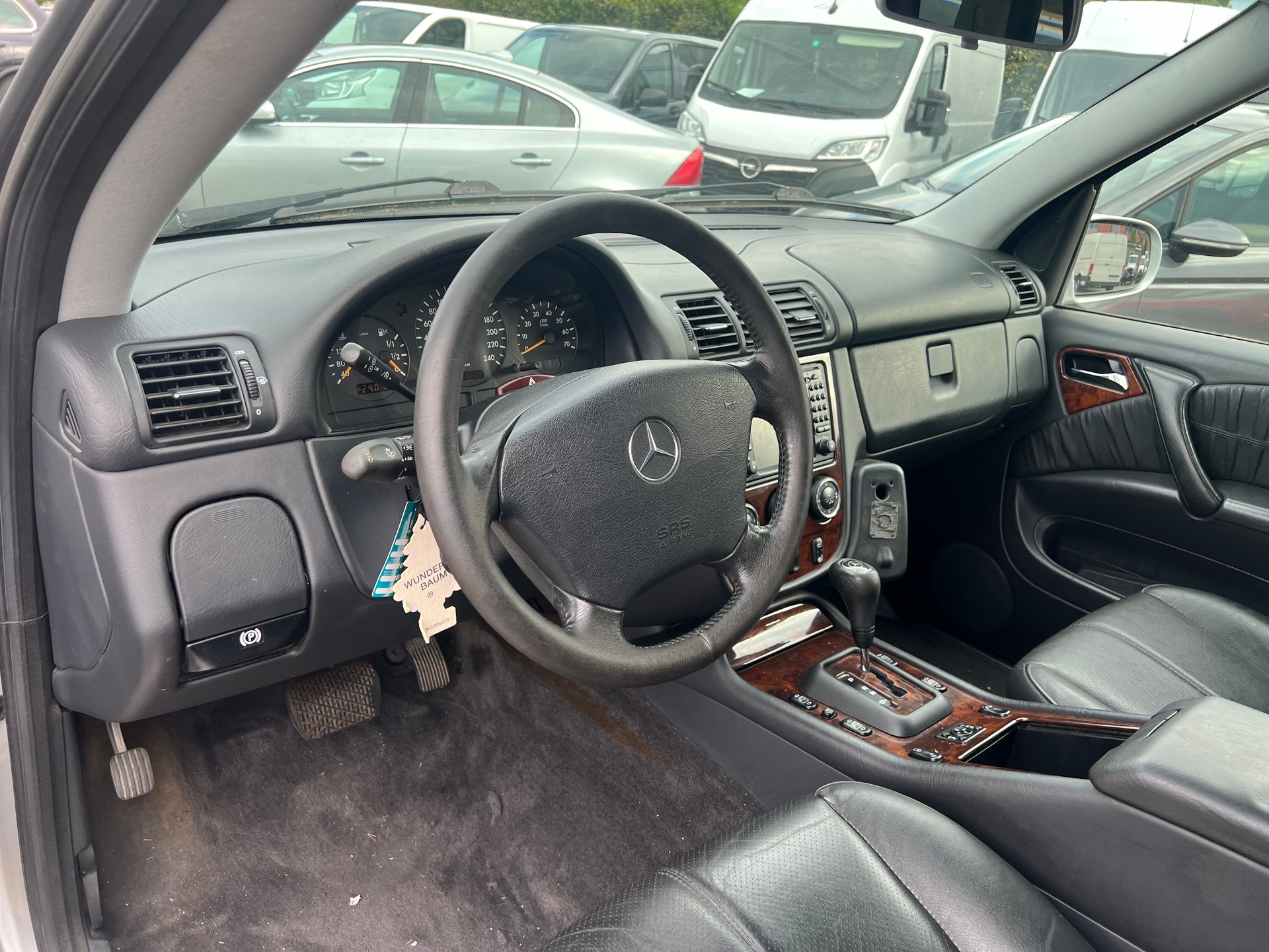 MERCEDES-BENZ ML 350 Automatic-image-7