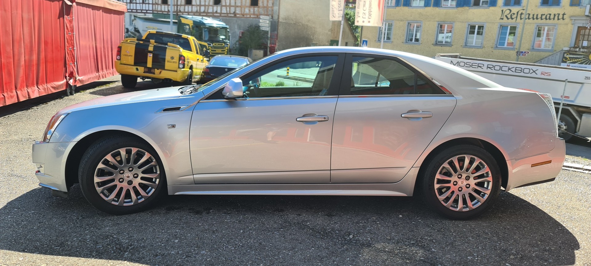 CADILLAC CTS Sedan 3.0 Sport Luxury Automatic-image-5