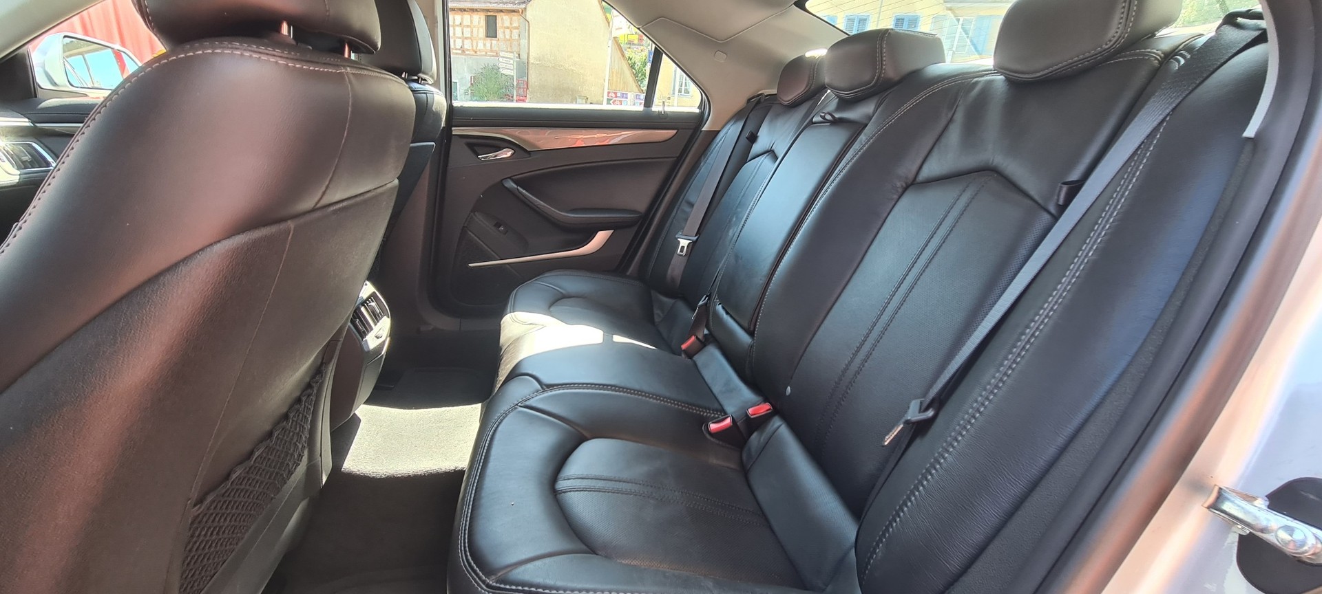 CADILLAC CTS Sedan 3.0 Sport Luxury Automatic-image-15