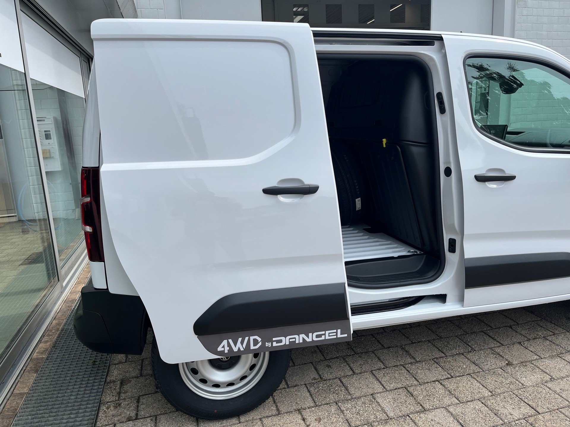 CITROEN Berlingo M 1.5 BlueHDi 130 S/S-image-8