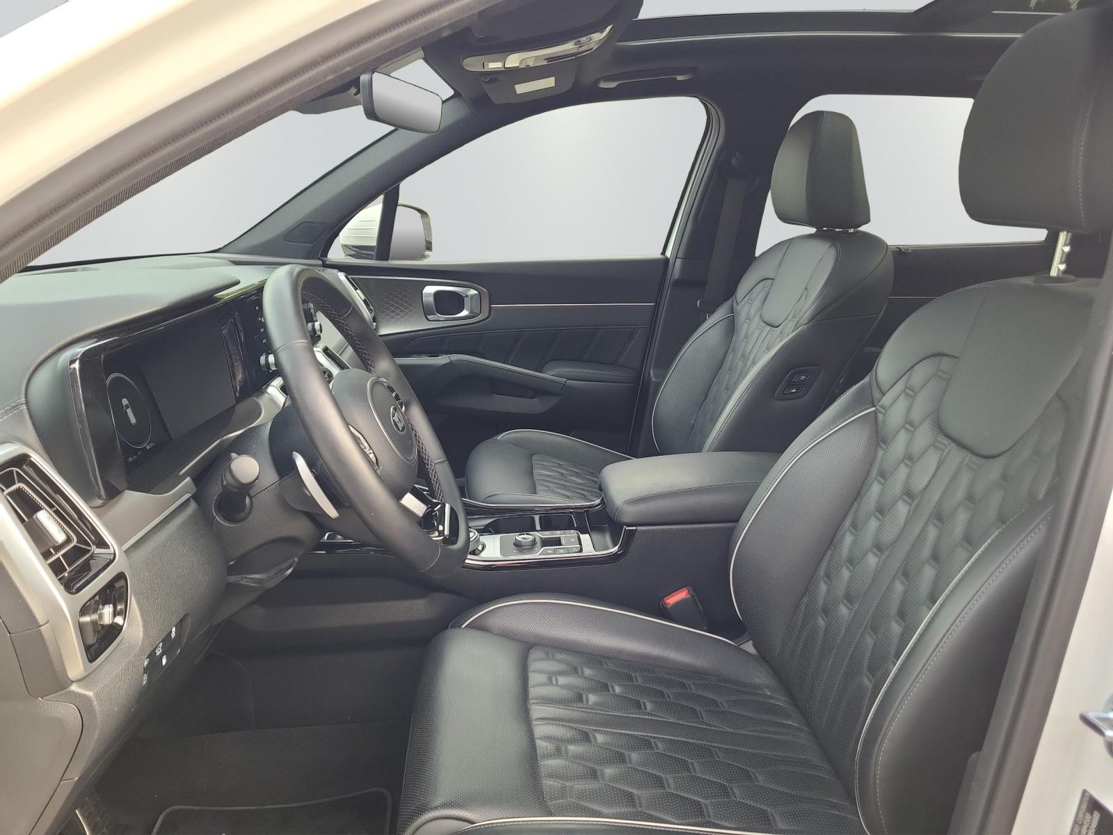 KIA Sorento 1.6 T-GDi Plug-in Hybrid Style-image-4
