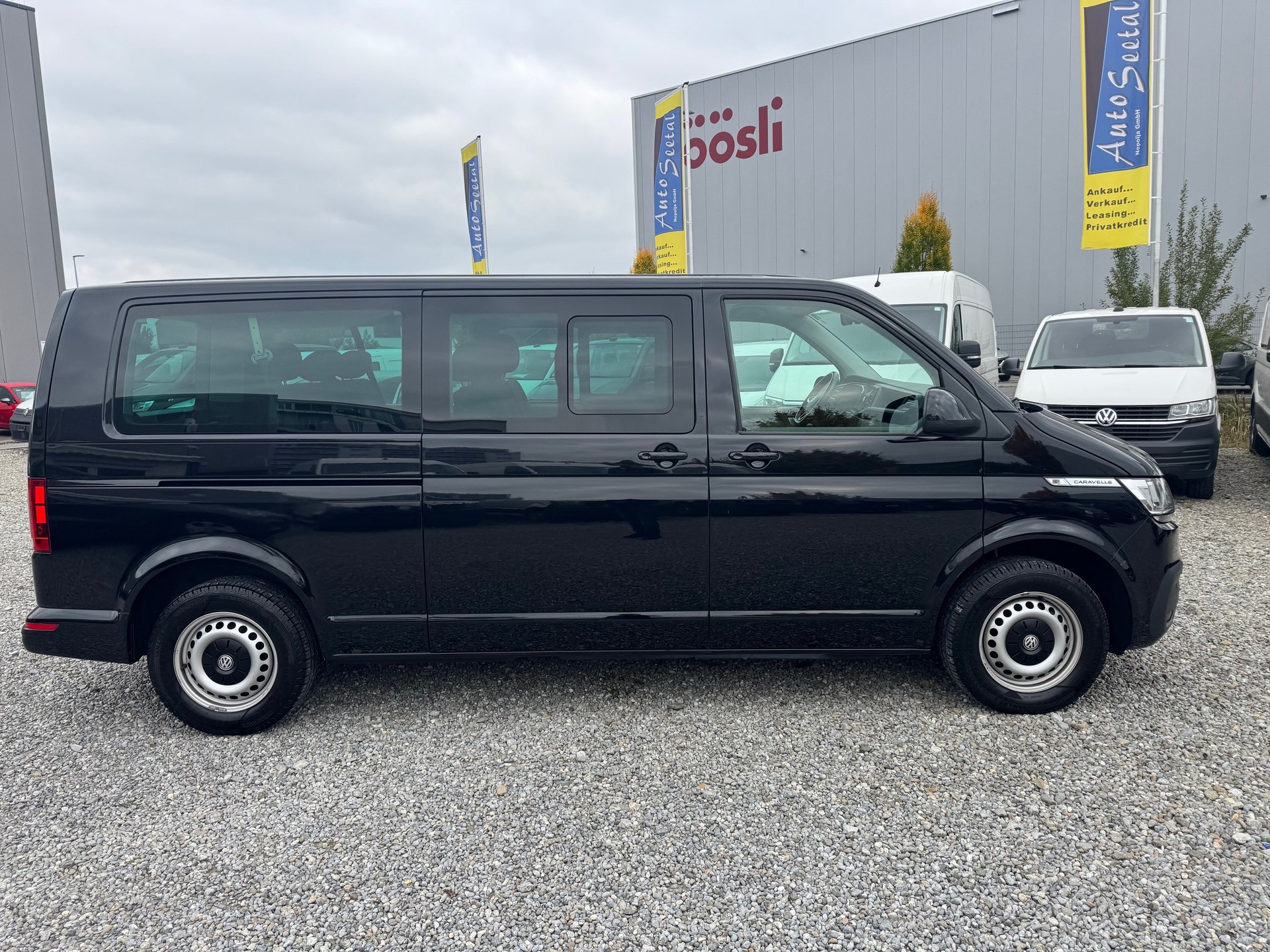 VW T6.1 2.0 TDI 4Motion DSG-image-2