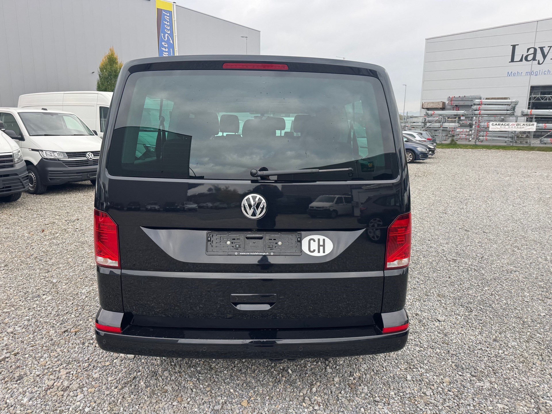 VW T6.1 2.0 TDI 4Motion DSG-image-3