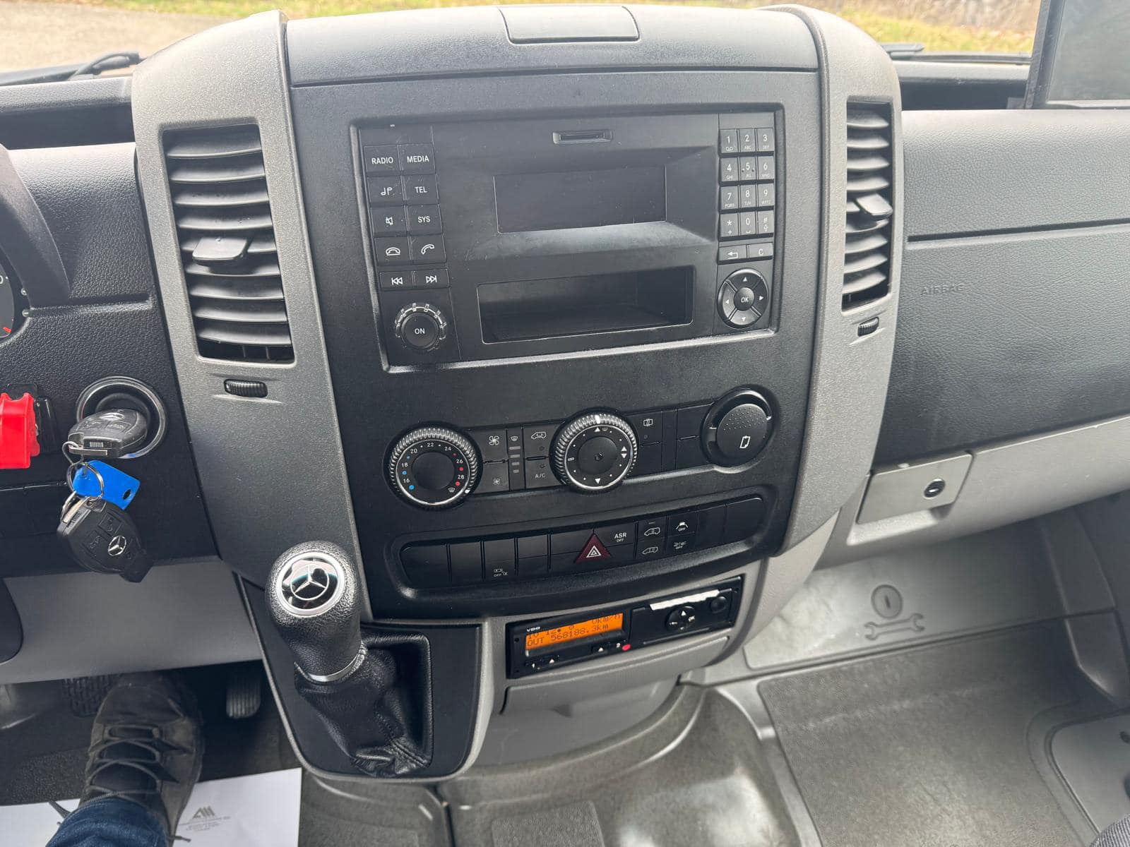 MERCEDES-BENZ Sprinter 316 BlueTec 7G-Tronic 8PLÄTZE-image-15