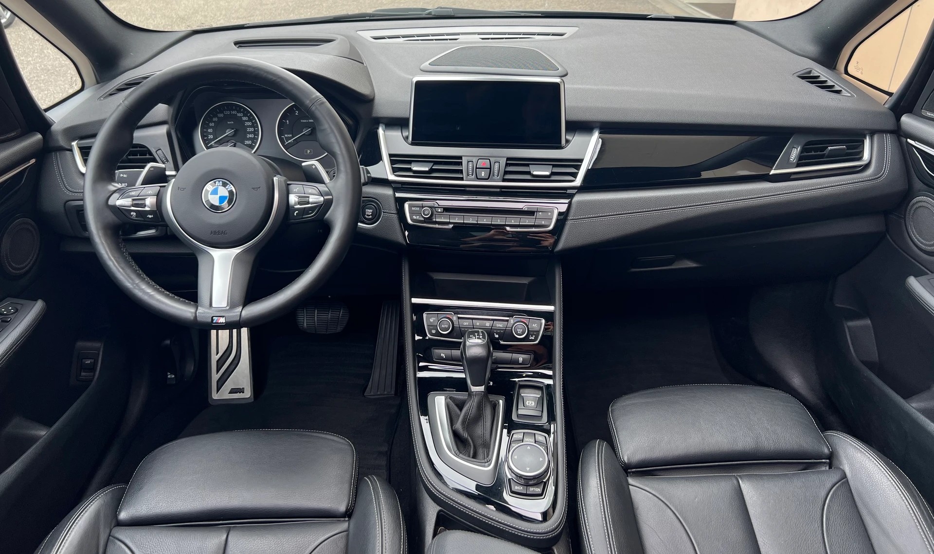 BMW 220d xDrive Gran Tourer M Sport Steptronic (CH)-image-14