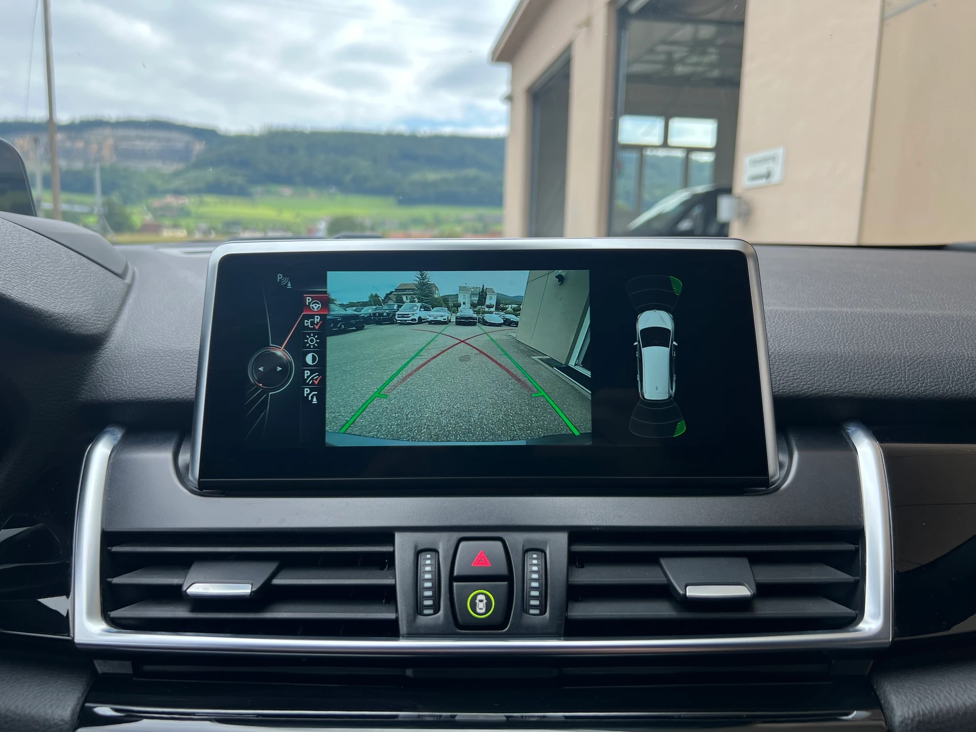 BMW 220d xDrive Gran Tourer M Sport Steptronic (CH)-image-19