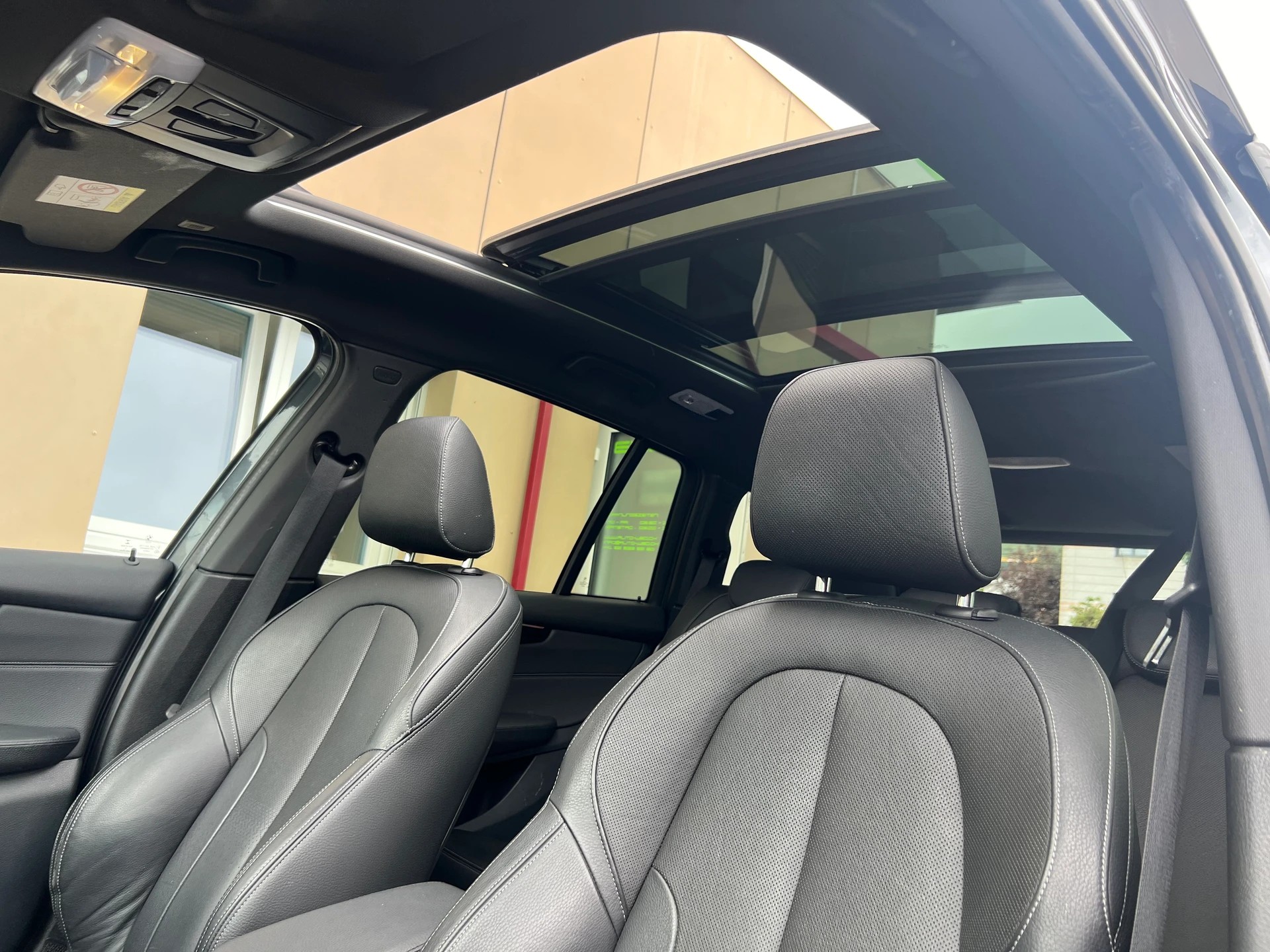 BMW 220d xDrive Gran Tourer M Sport Steptronic (CH)-image-13