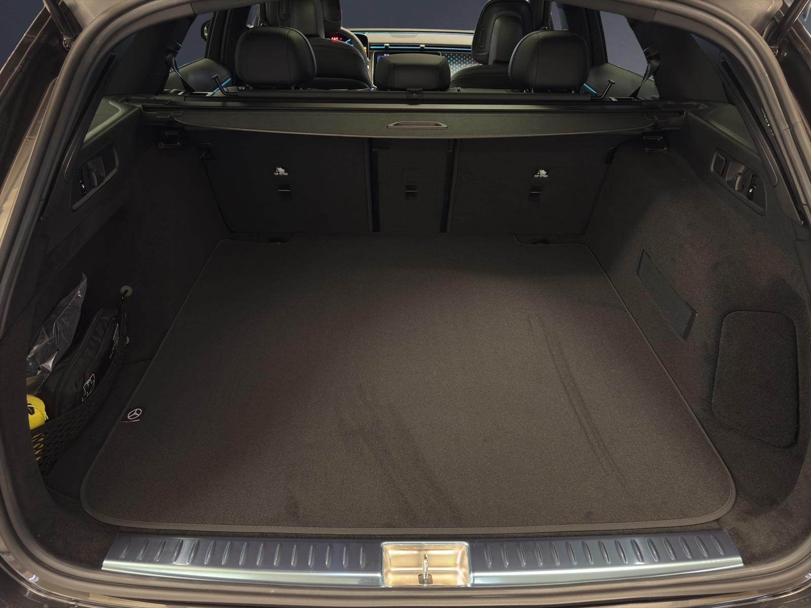 MERCEDES-BENZ E 220 d 4M Break-image-13