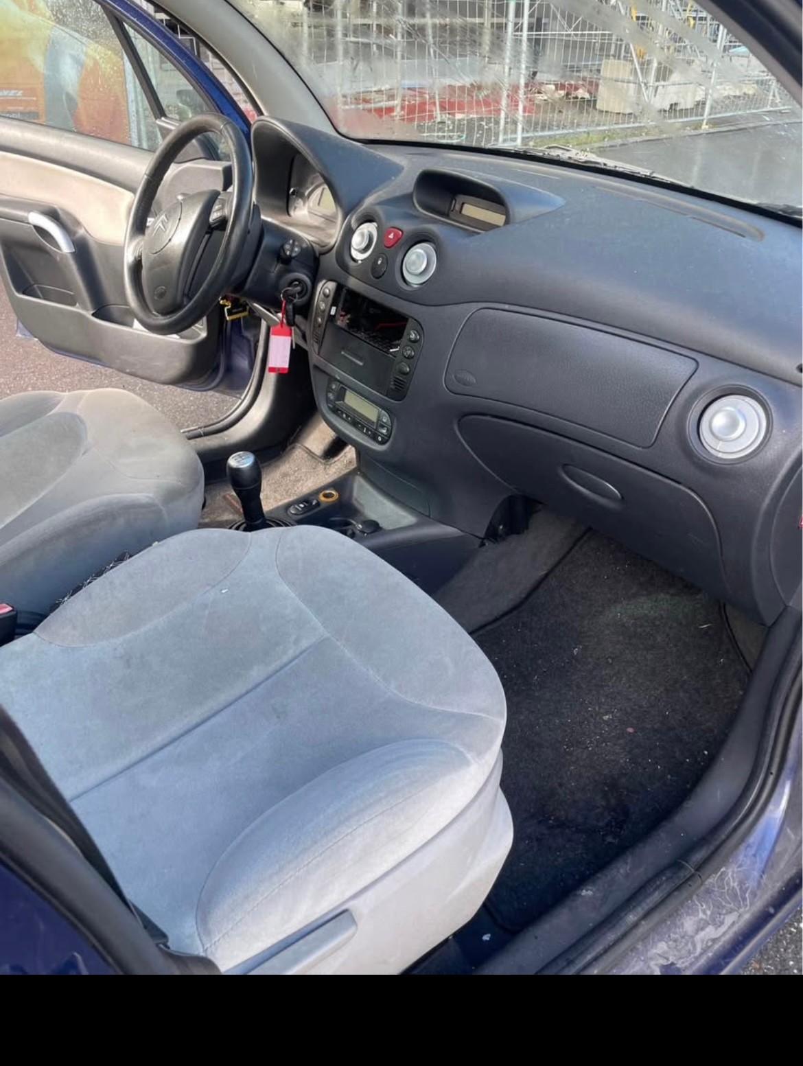 CITROEN C3 1.6i 16V Exclusive-image-8