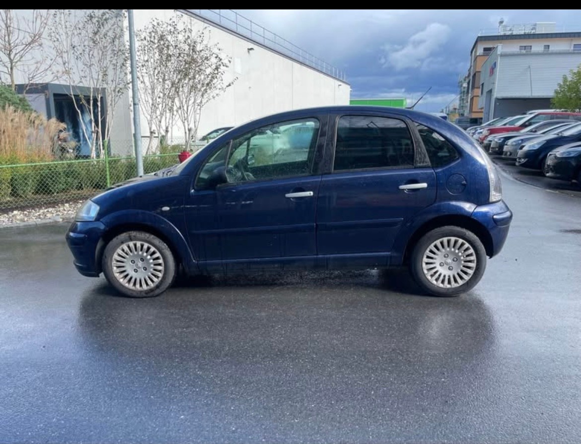 CITROEN C3 1.6i 16V Exclusive-image-2