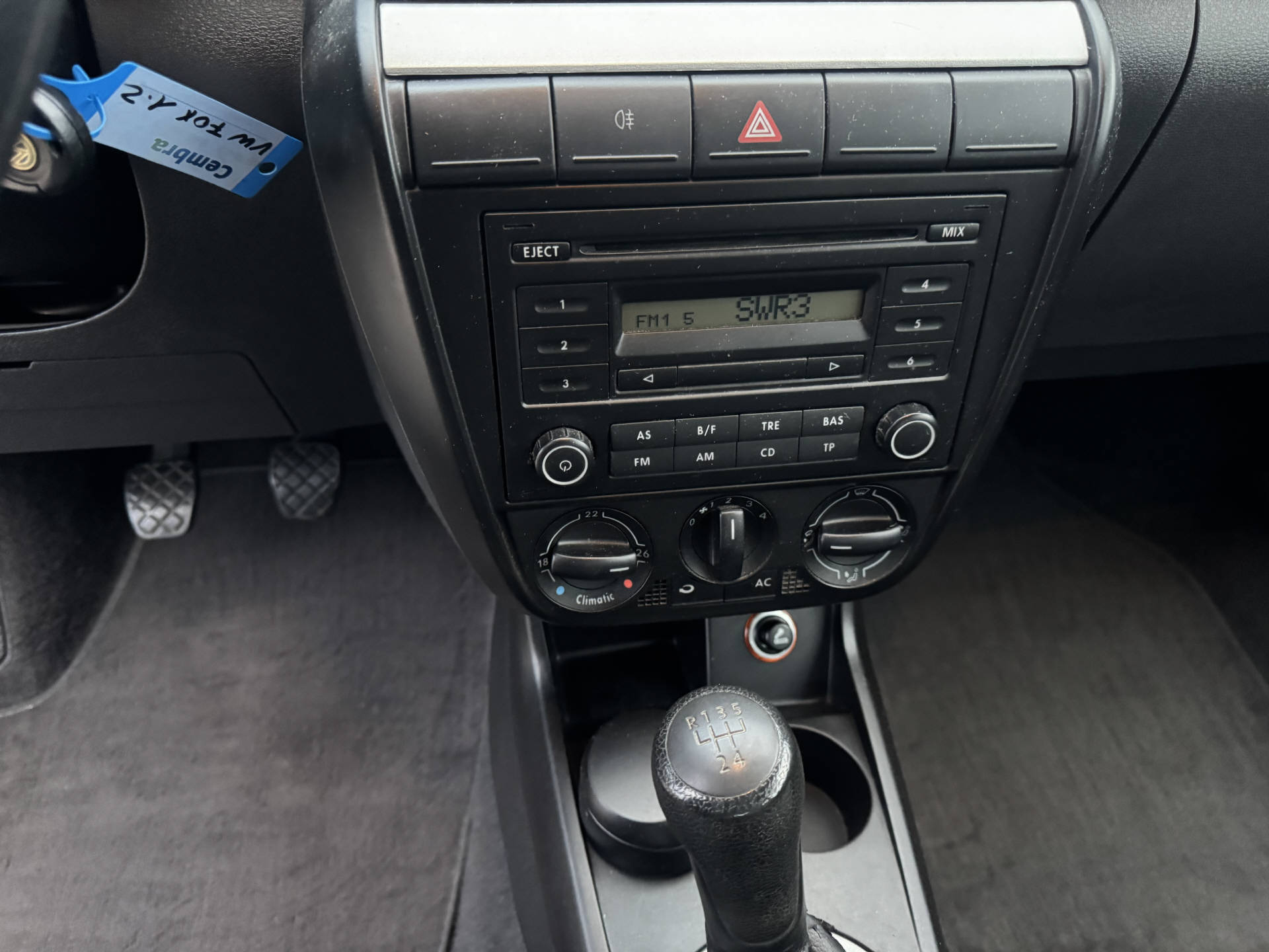 VW Fox 1.2 55-PS Klima-image-11