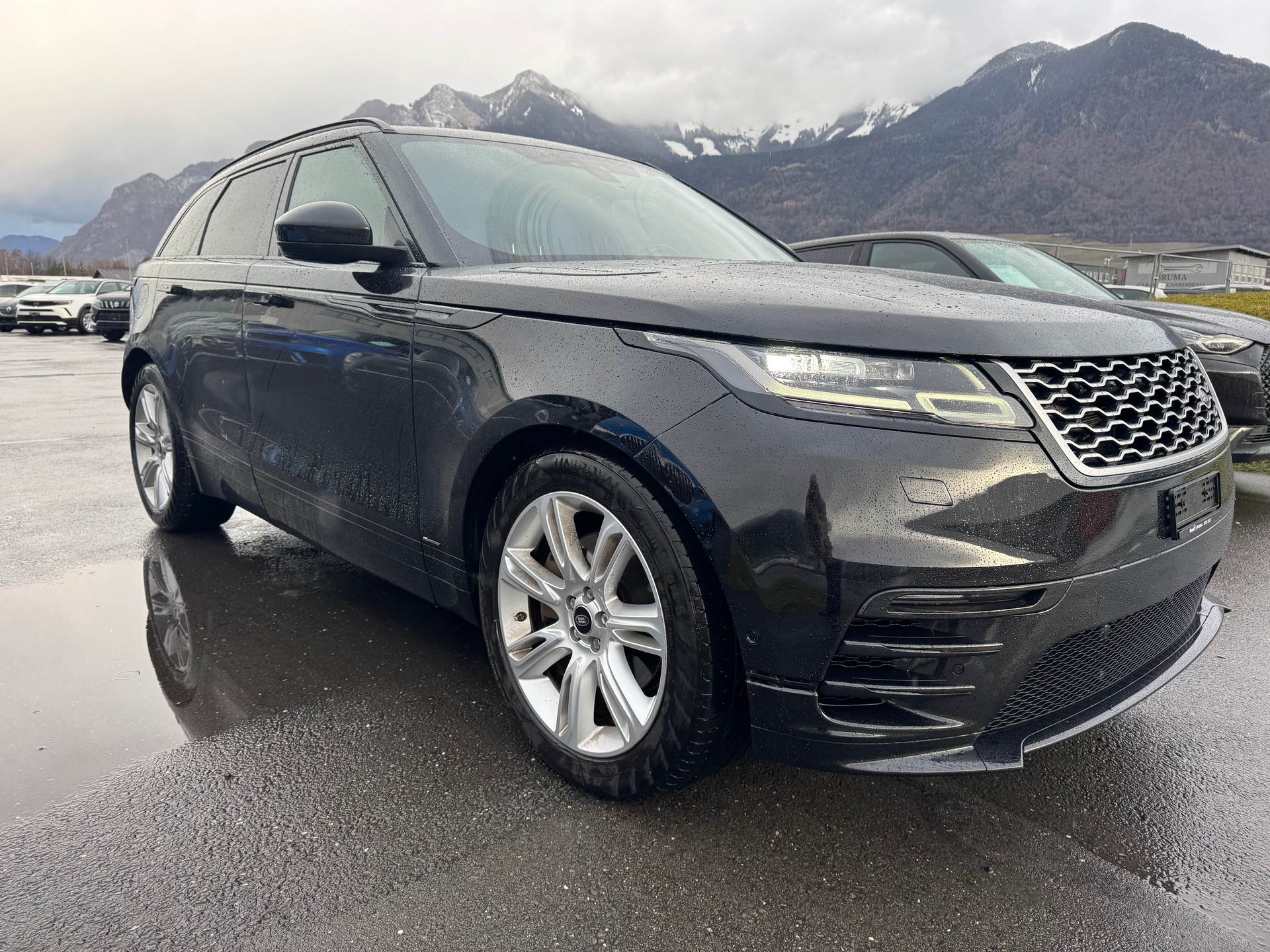 LAND ROVER Range Rover Velar R-Dynamic D 300 SE Automatic-image-2