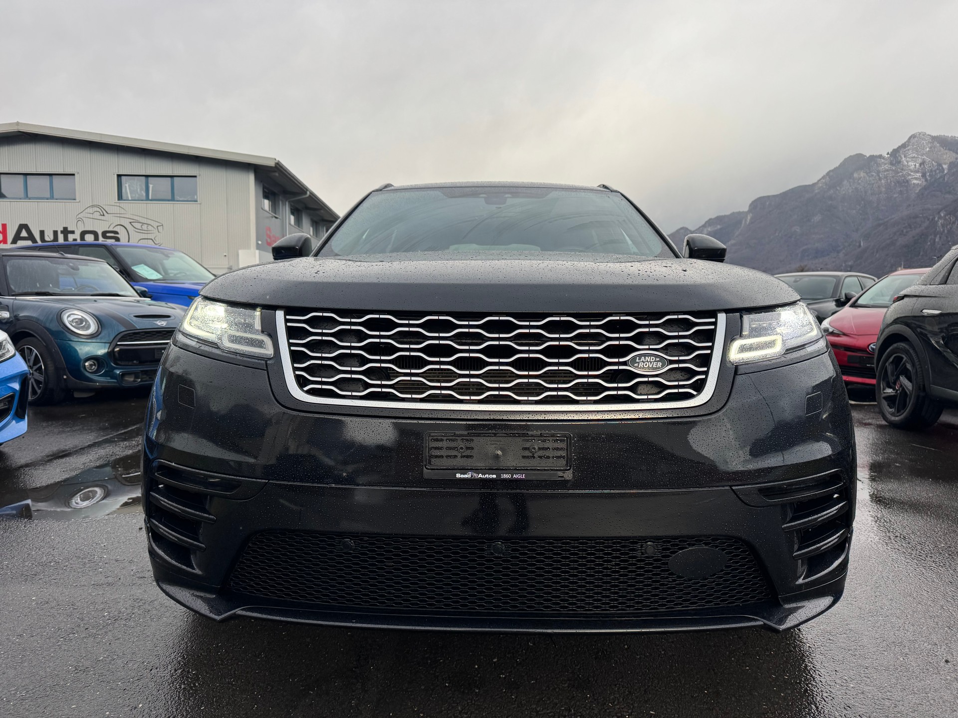 LAND ROVER Range Rover Velar R-Dynamic D 300 SE Automatic-image-1