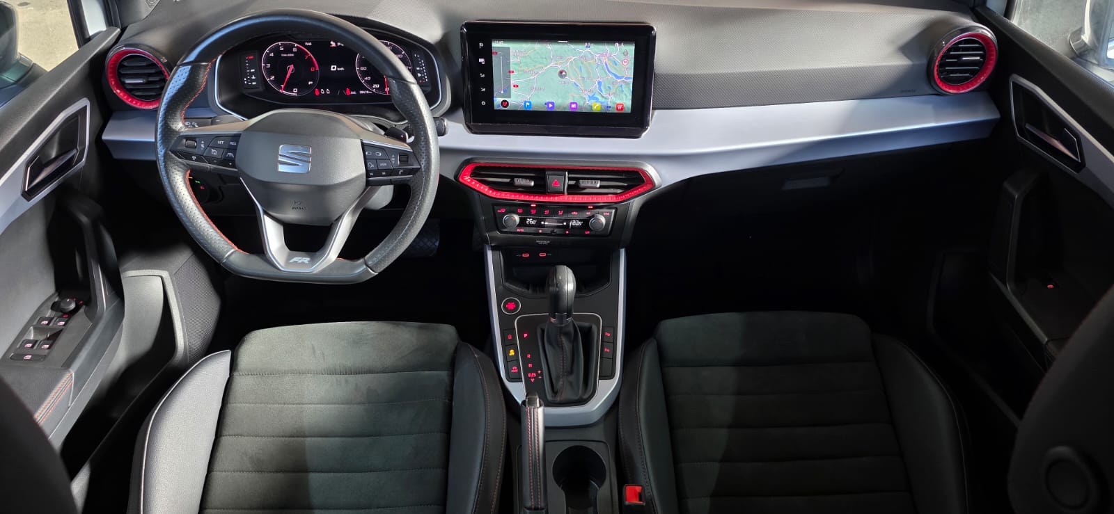 SEAT Arona 1.5 Eco TSI FR DSG *Frisch Ab MFK*-image-10