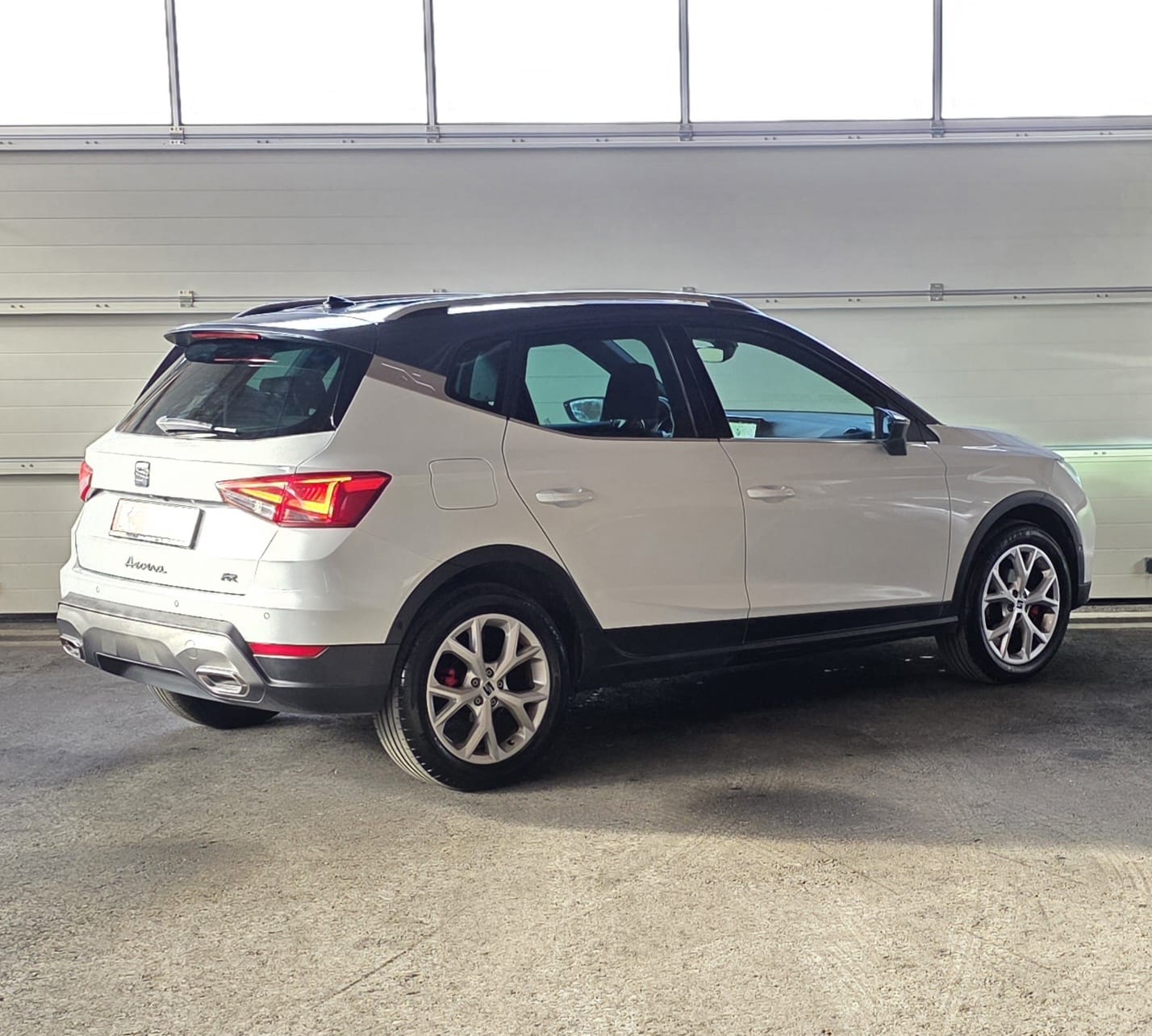 SEAT Arona 1.5 Eco TSI FR DSG *Frisch Ab MFK*-image-4