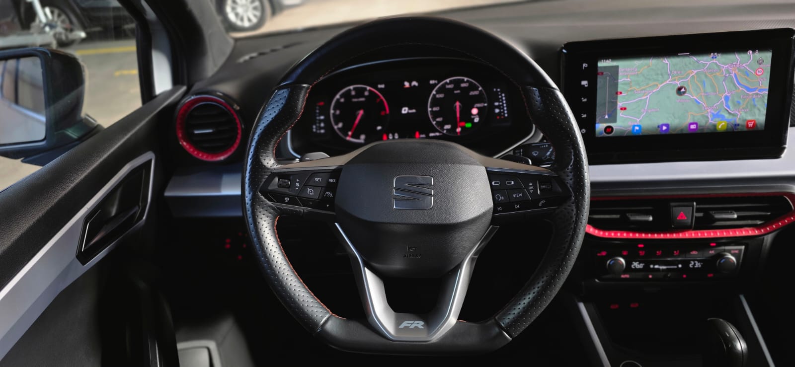 SEAT Arona 1.5 Eco TSI FR DSG *Frisch Ab MFK*-image-11