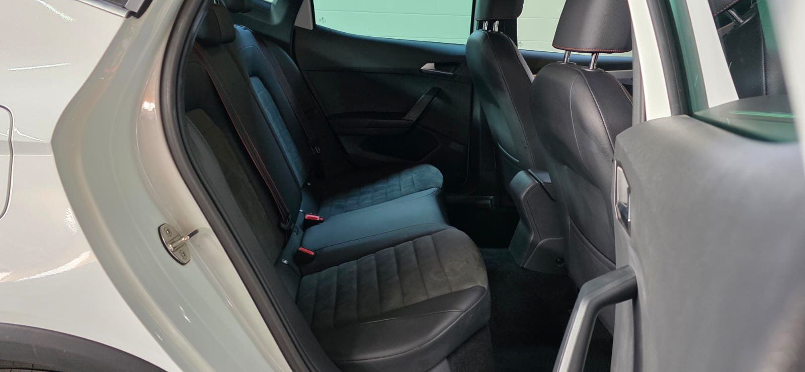 SEAT Arona 1.5 Eco TSI FR DSG *Frisch Ab MFK*-image-24