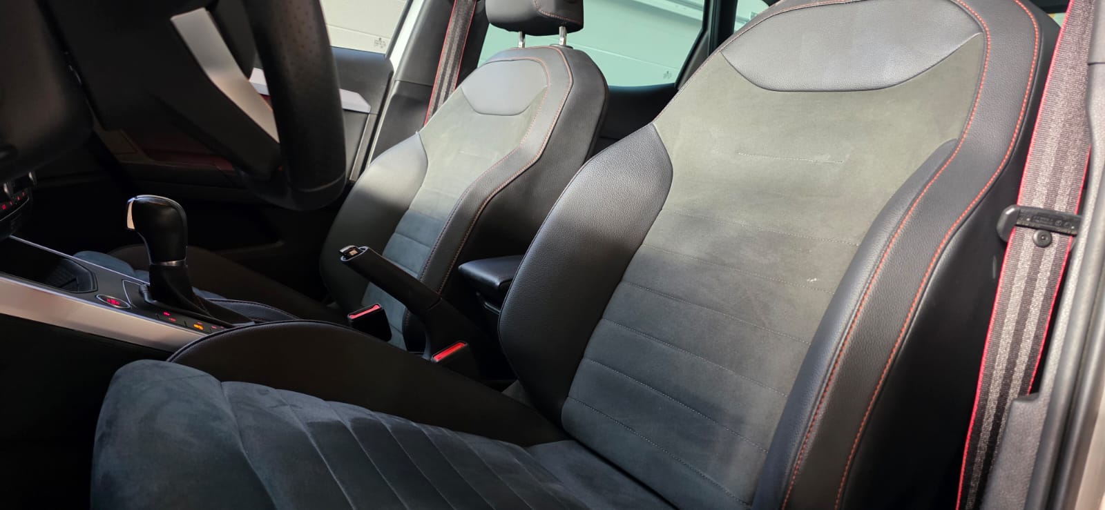 SEAT Arona 1.5 Eco TSI FR DSG *Frisch Ab MFK*-image-9