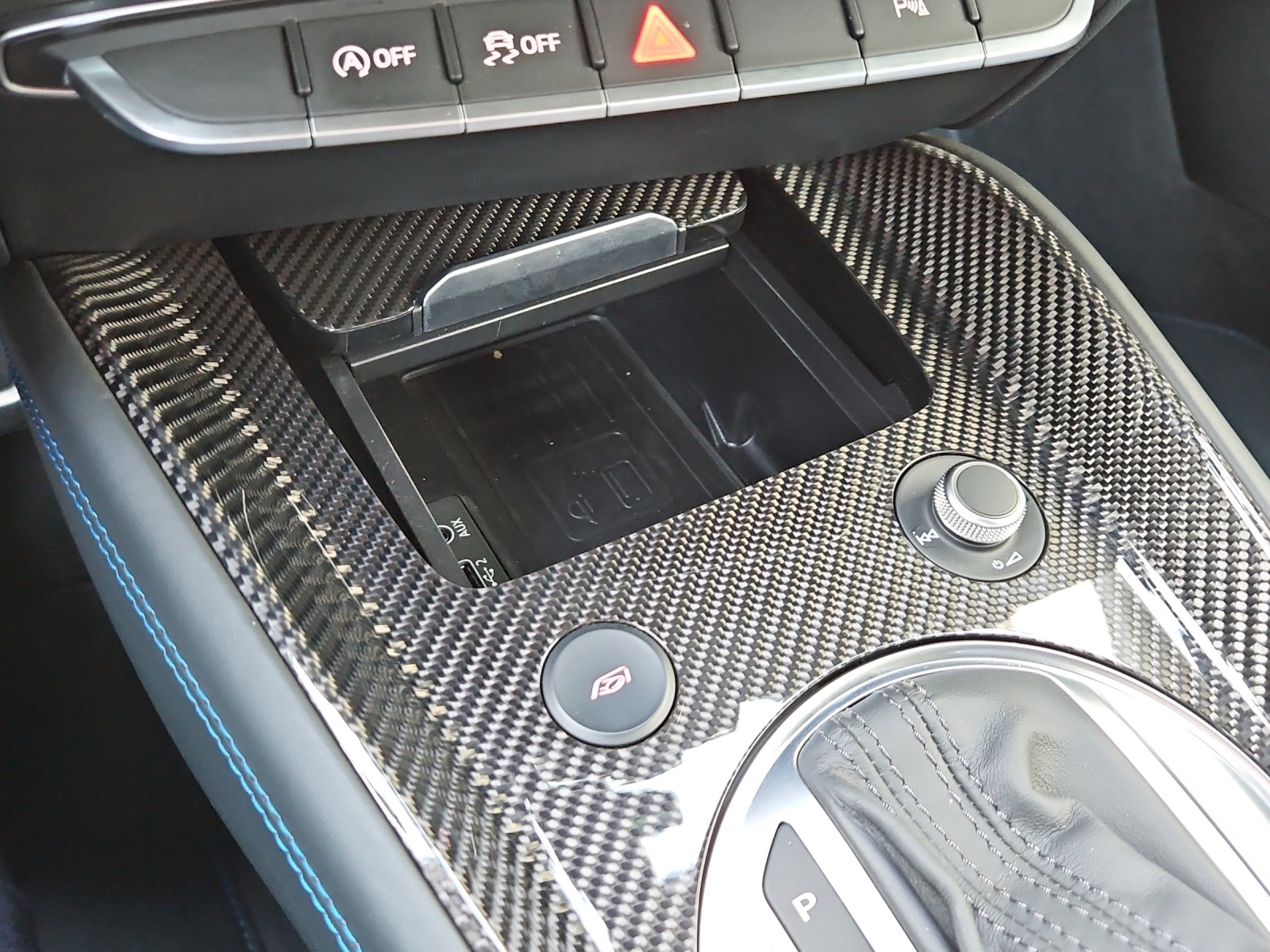 AUDI TT Roadster TTRS S-tronic-image-13