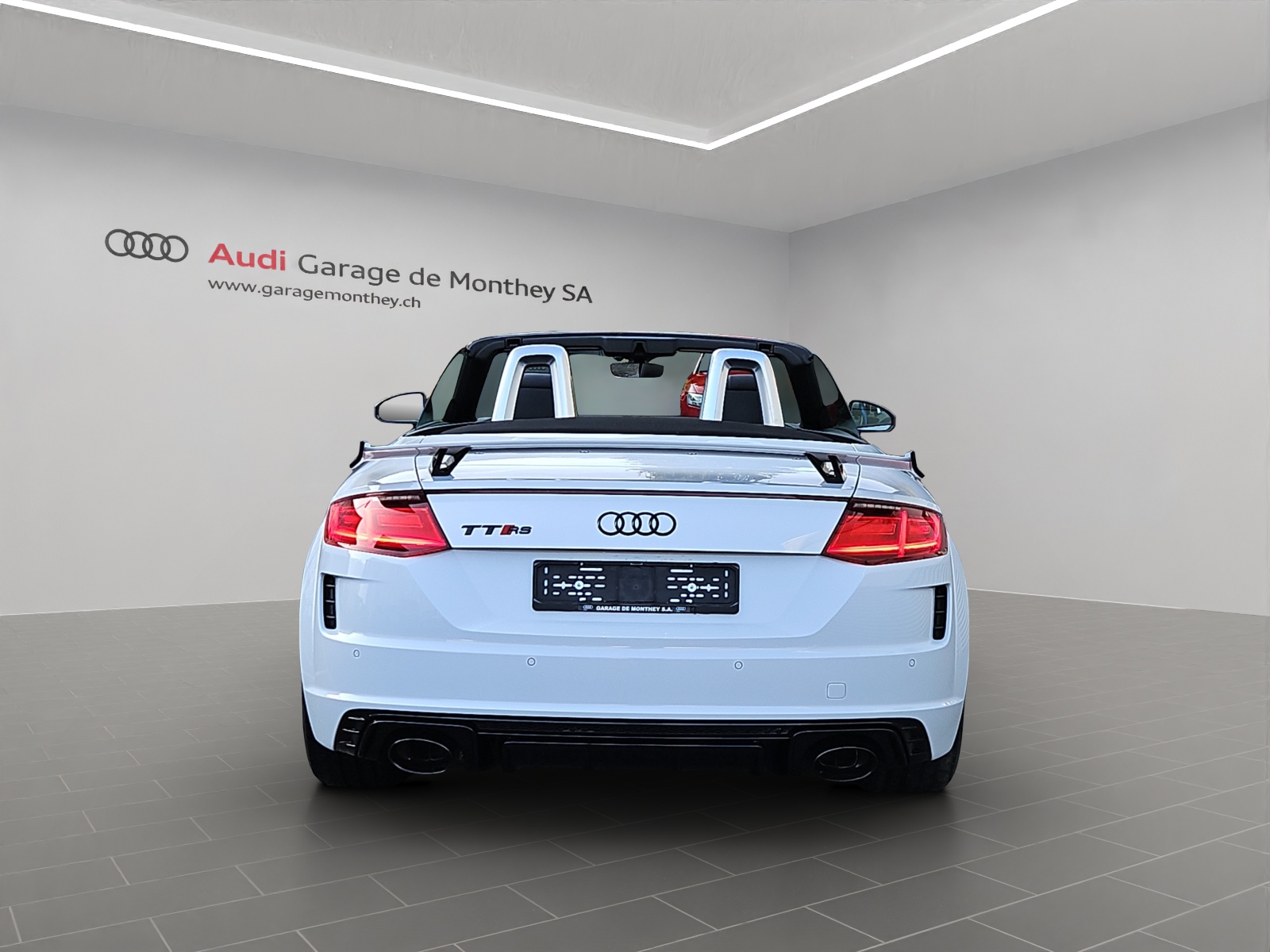 AUDI TT Roadster TTRS S-tronic-image-4