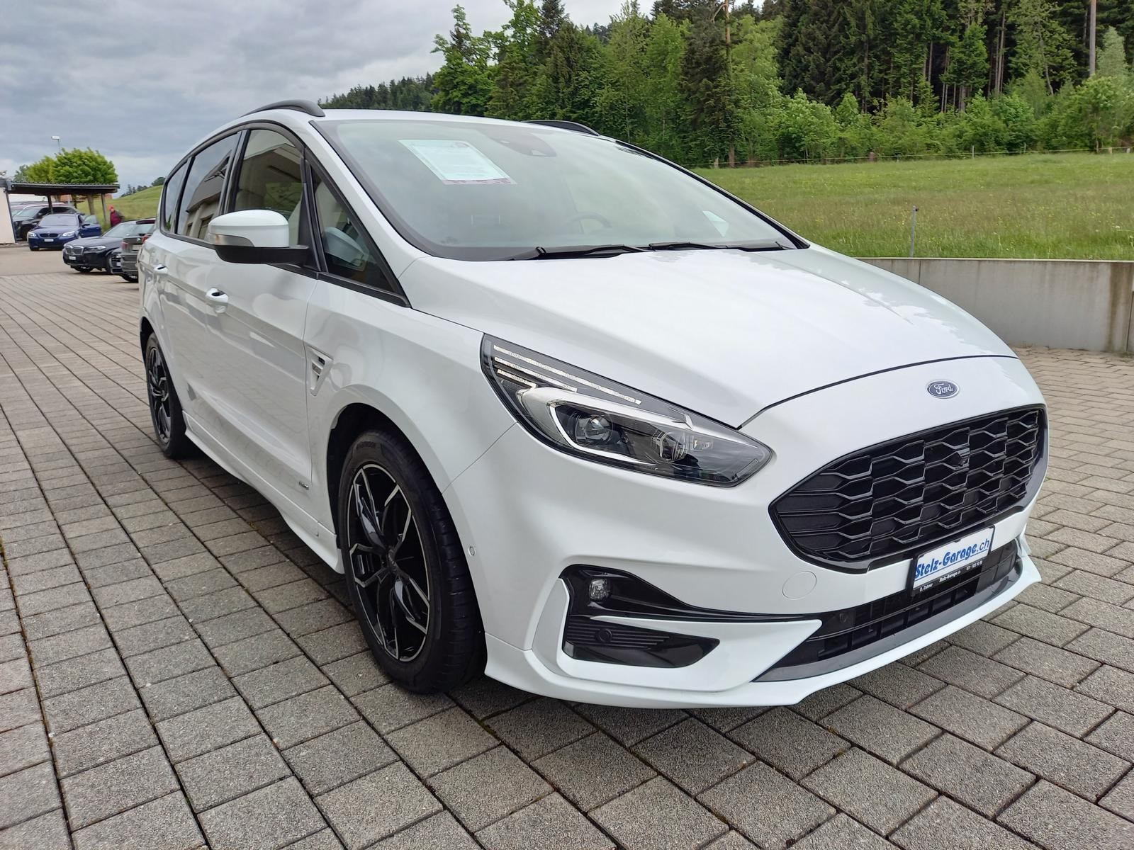 FORD S-Max 2.0 TDCi ST-Line AWD Automatic-image-3