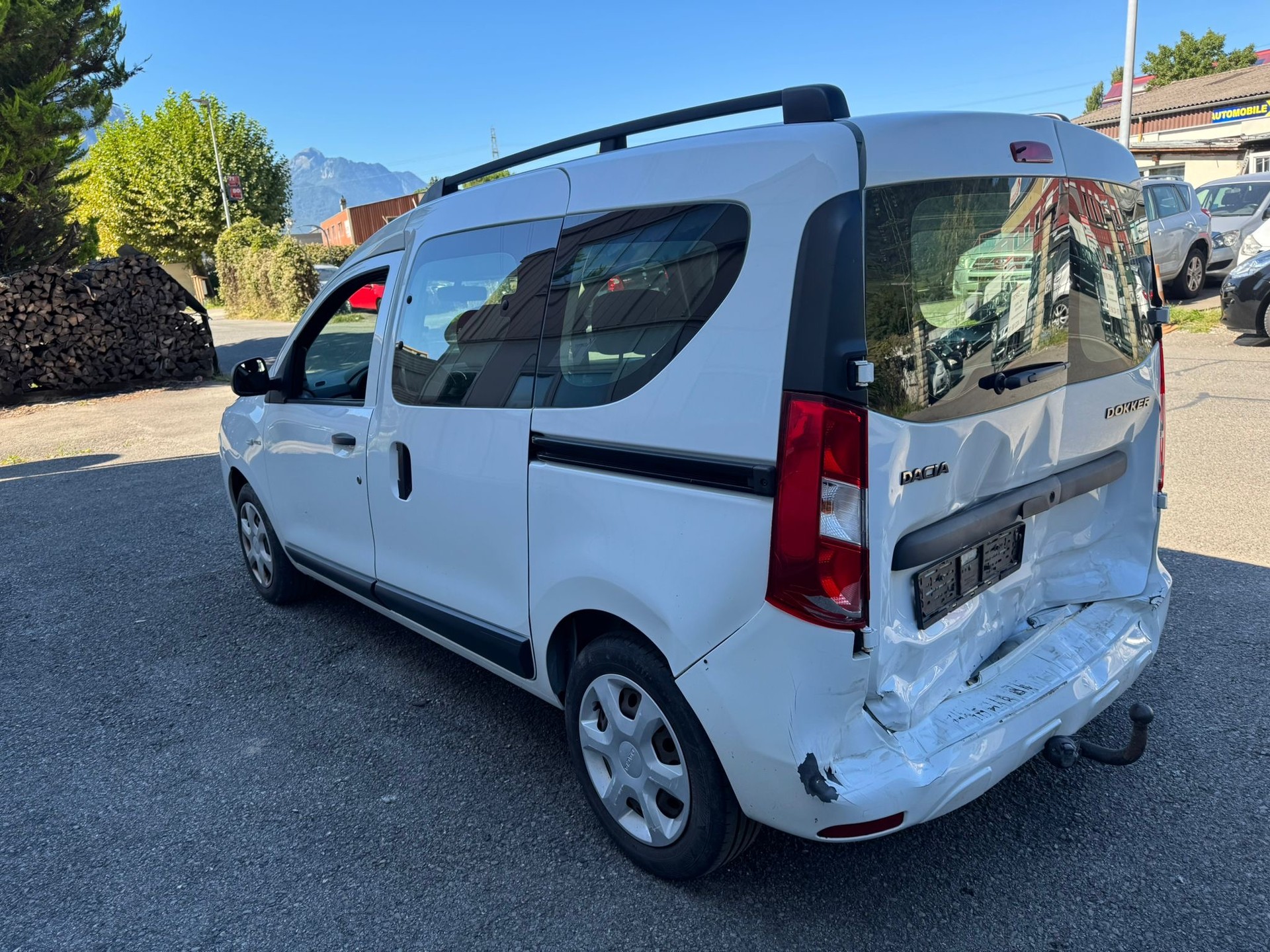 DACIA Dokker 1.6 16V Lauréate-image-2