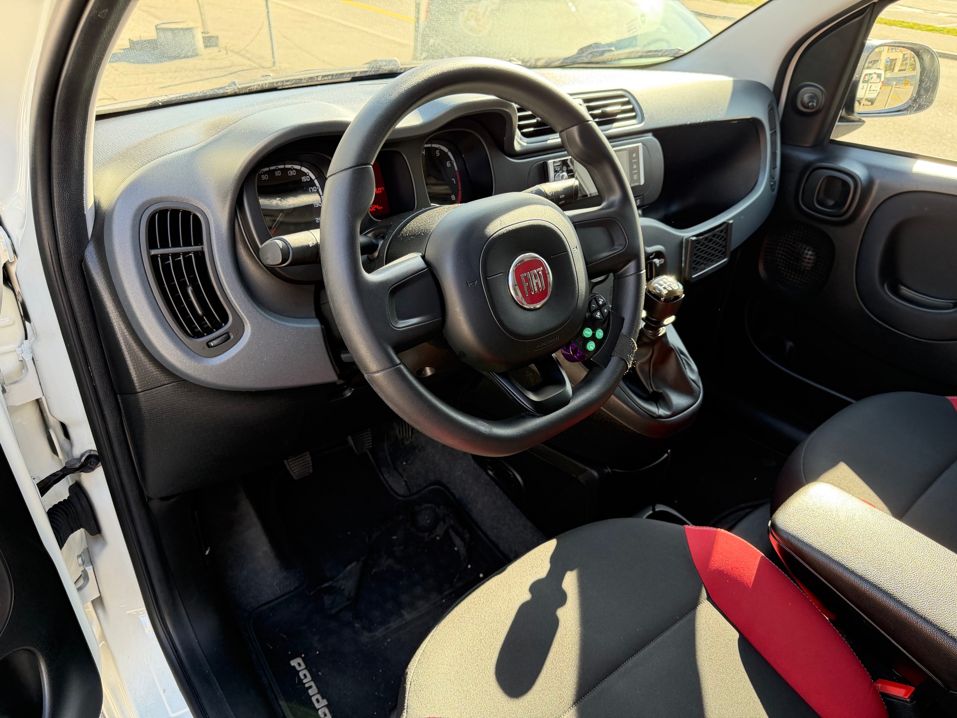 FIAT Panda 1.2 Waze-image-8
