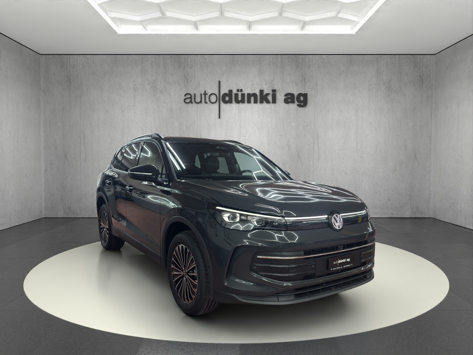 VW Tiguan 1.5 TSI evo2 eHybrid Life DSG-image-5