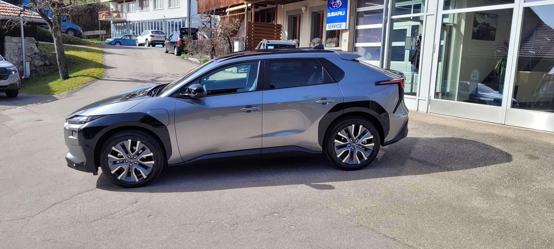 SUBARU Solterra eV Luxury 73,1kWh AWD-showroom-element-2