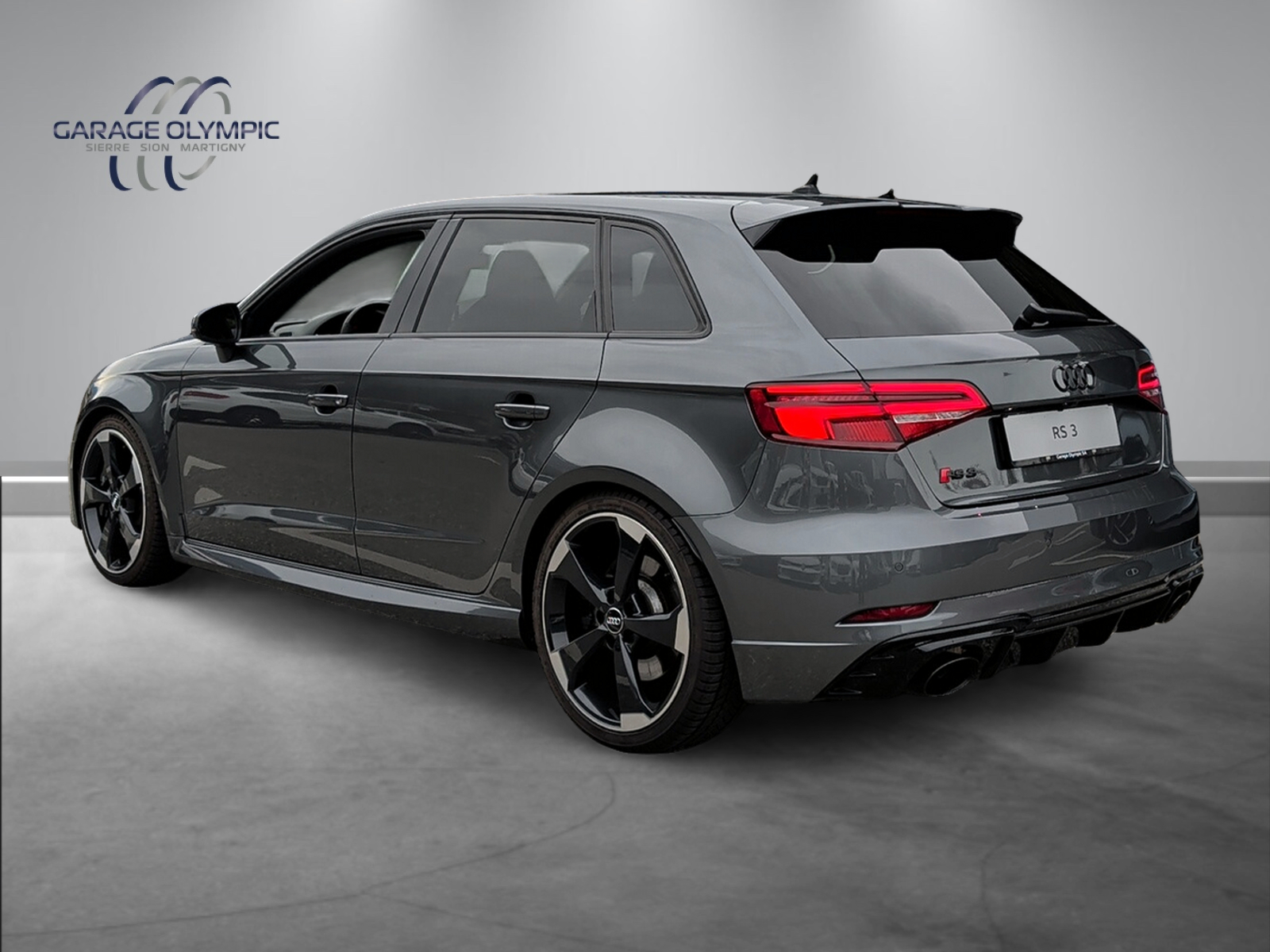 AUDI RS3 Sportback 2.5 TSI quattro S-tronic-image-3