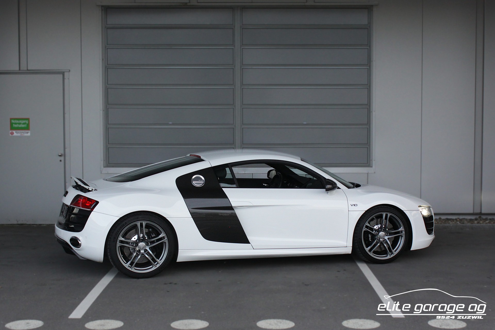 AUDI R8 Coupé 5.2 V10 Manuell ABT 600 PS *RARITÄT*-image-4