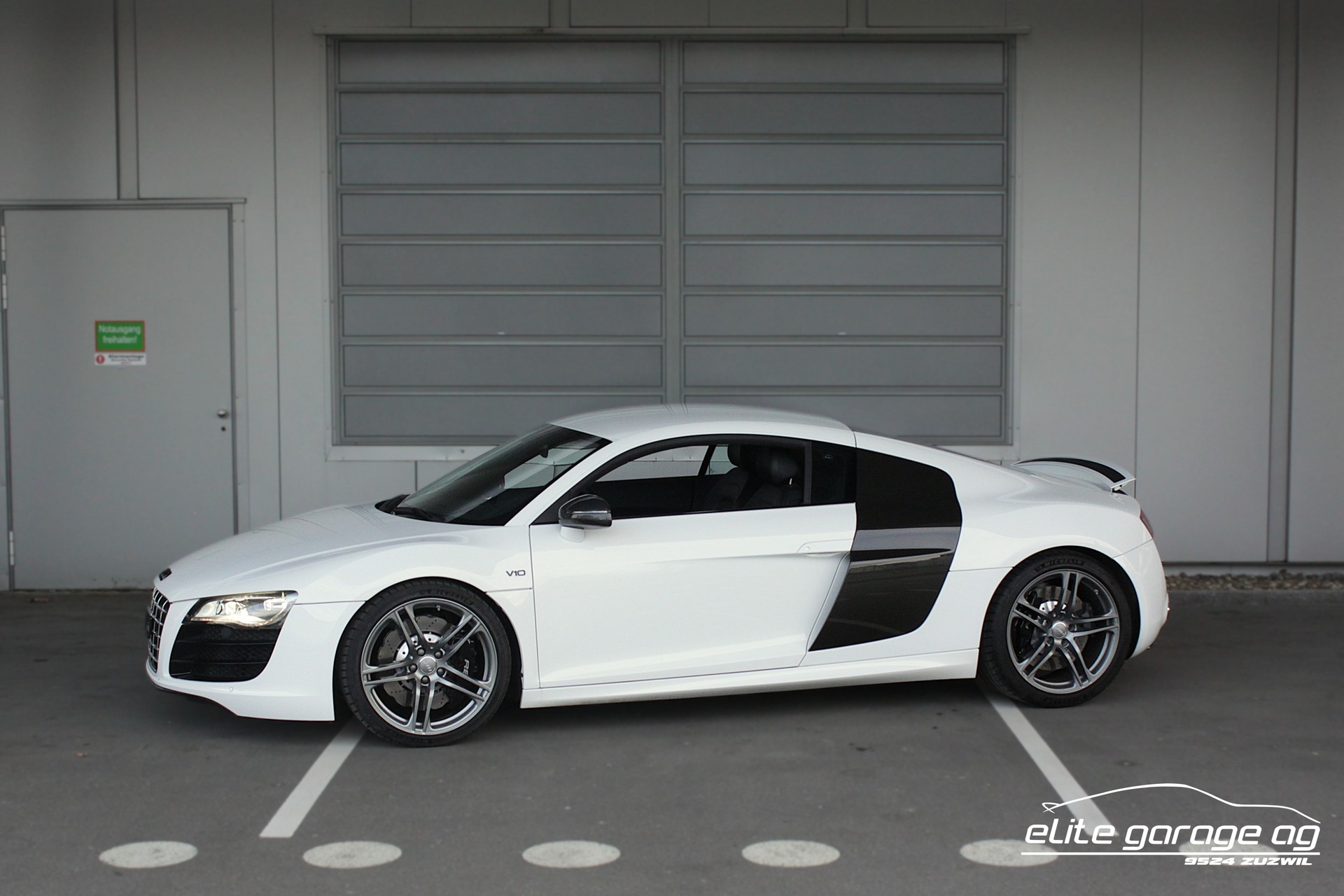 AUDI R8 Coupé 5.2 V10 Manuell ABT 600 PS *RARITÄT*-image-0