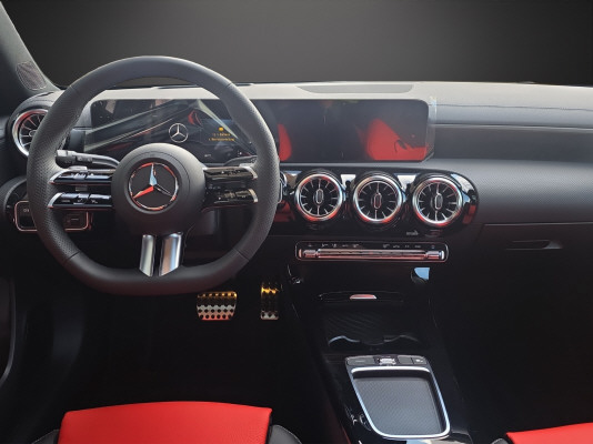 MERCEDES-BENZ A 250 4Matic 8G-DCT-image-7