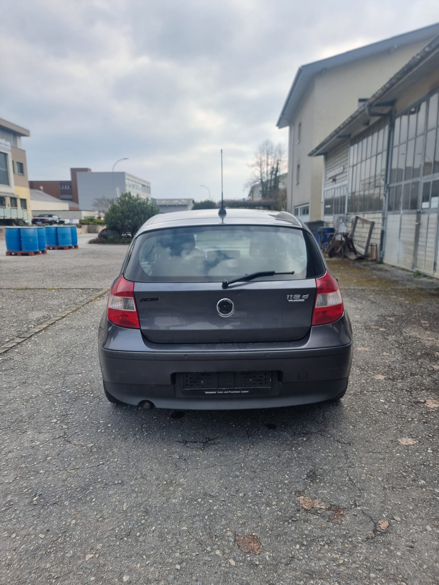 BMW 118d-image-3