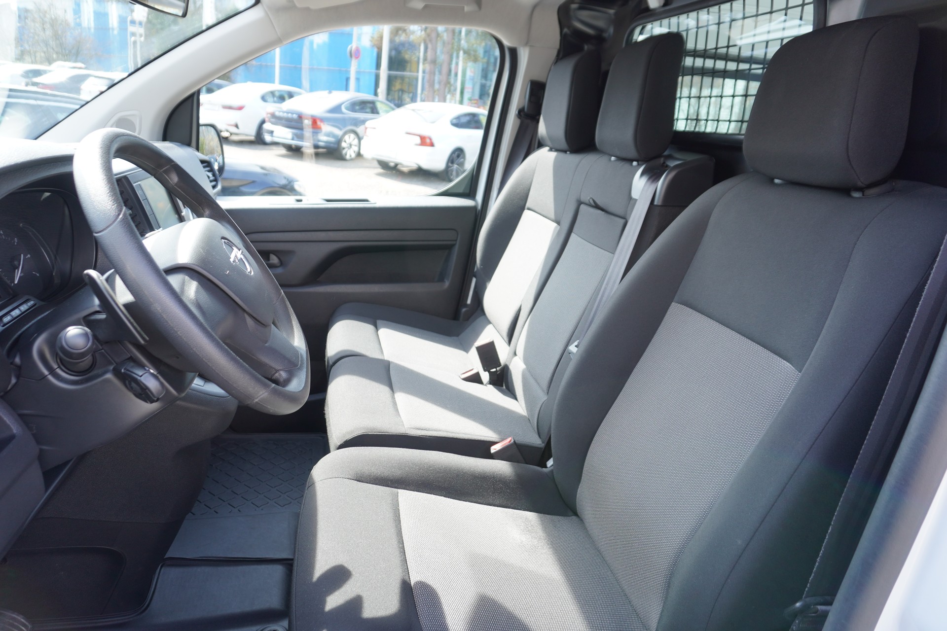 OPEL Vivaro Cargo 2.0 D Enjoy s/s M Aut.-image-11