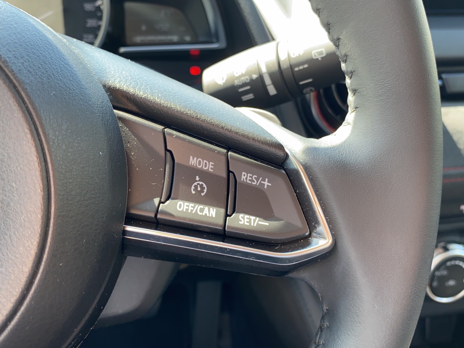 Image MAZDA 2 2 SKYACTIV-G 90 Homura Aka Automat