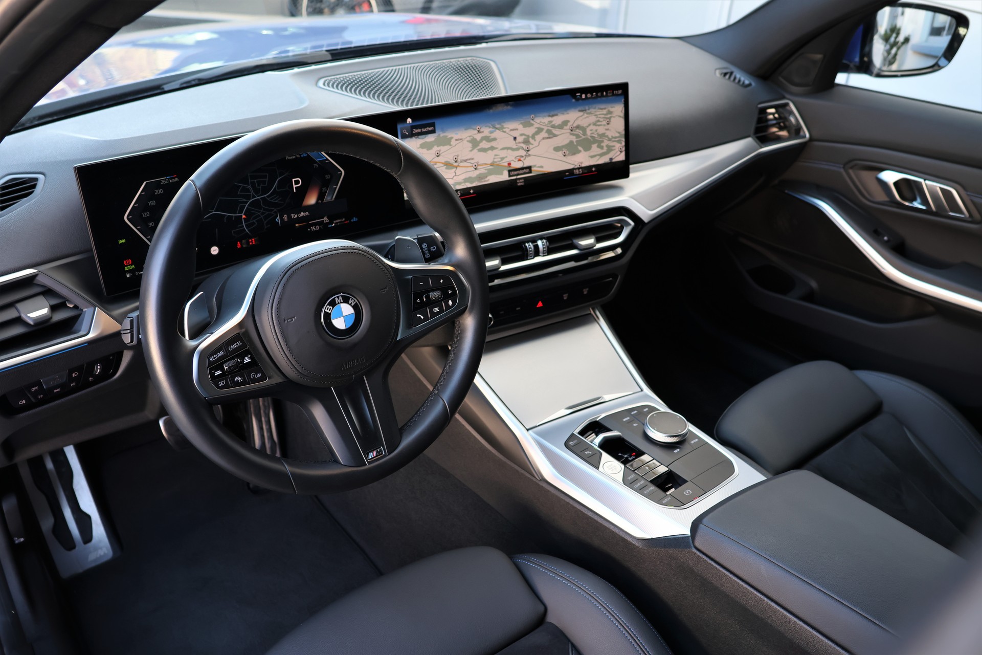 BMW 320d xDrive 48V Touring Steptronic M Sport + AHK 1.8T-image-9