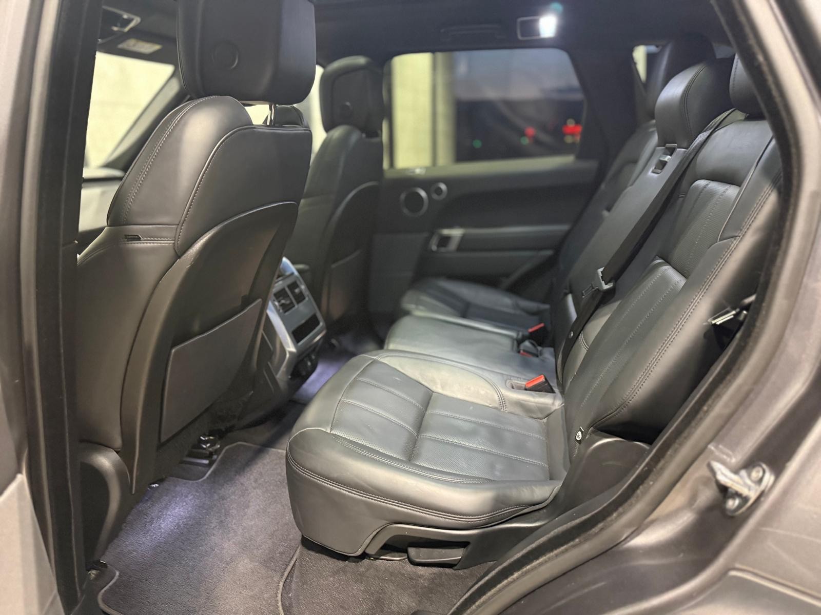 LAND ROVER Range Rover Sport 3.0 SDV6 SE Automatic-image-13