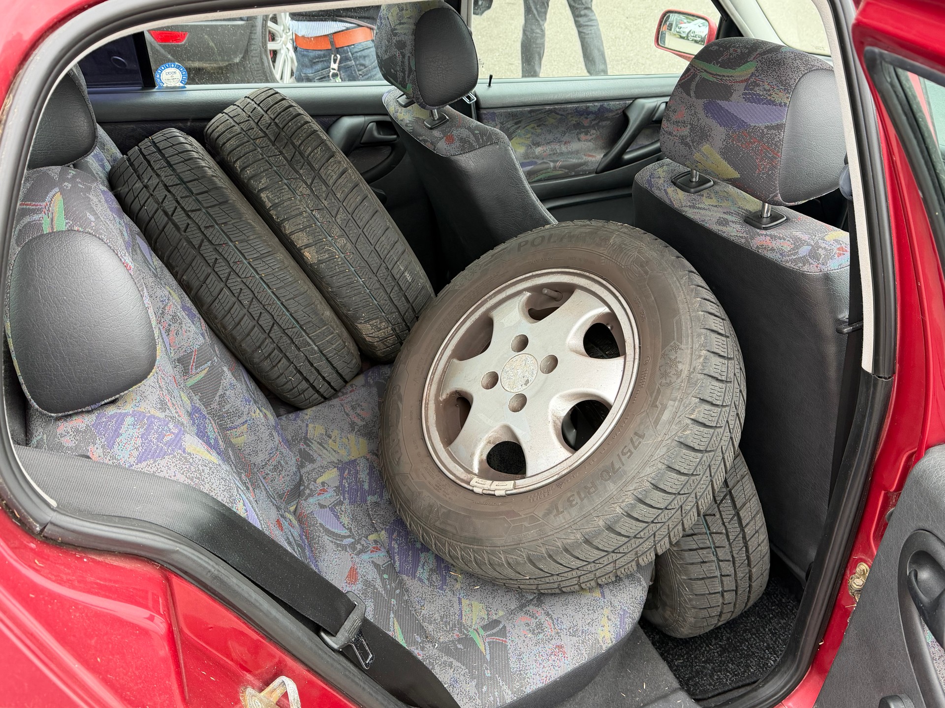 VW Polo 55-image-11