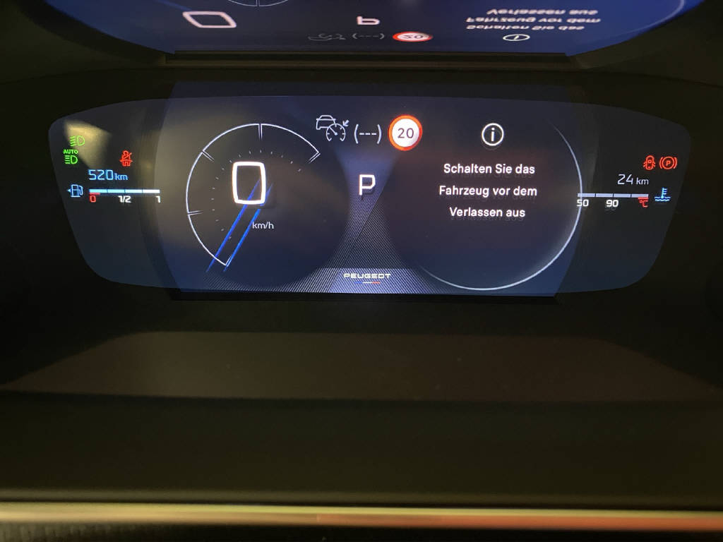 PEUGEOT 208 1.2 Hybrid 145 GT-image-8