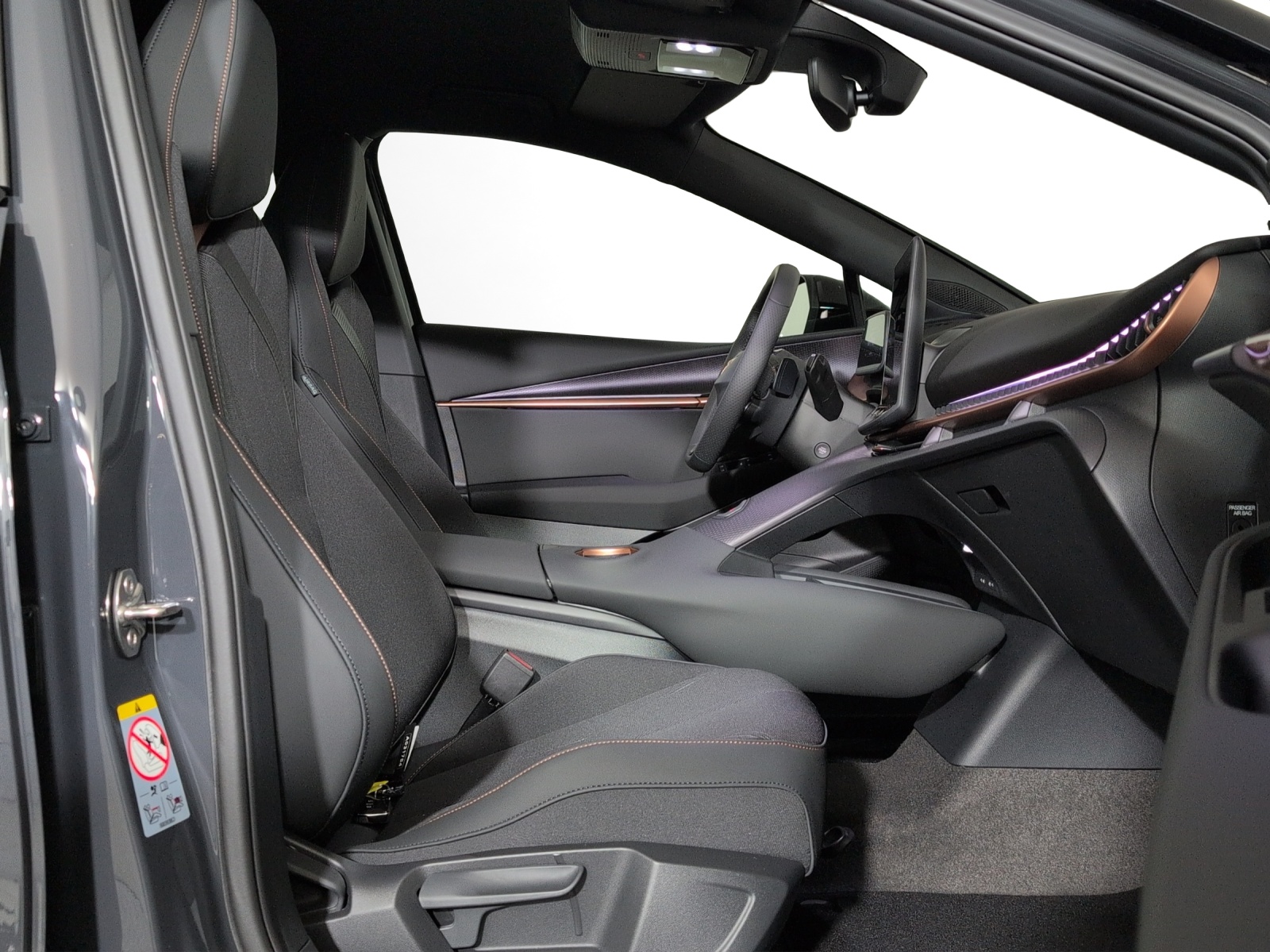CUPRA Tavascan 77 kWh Edge 4D-image-6