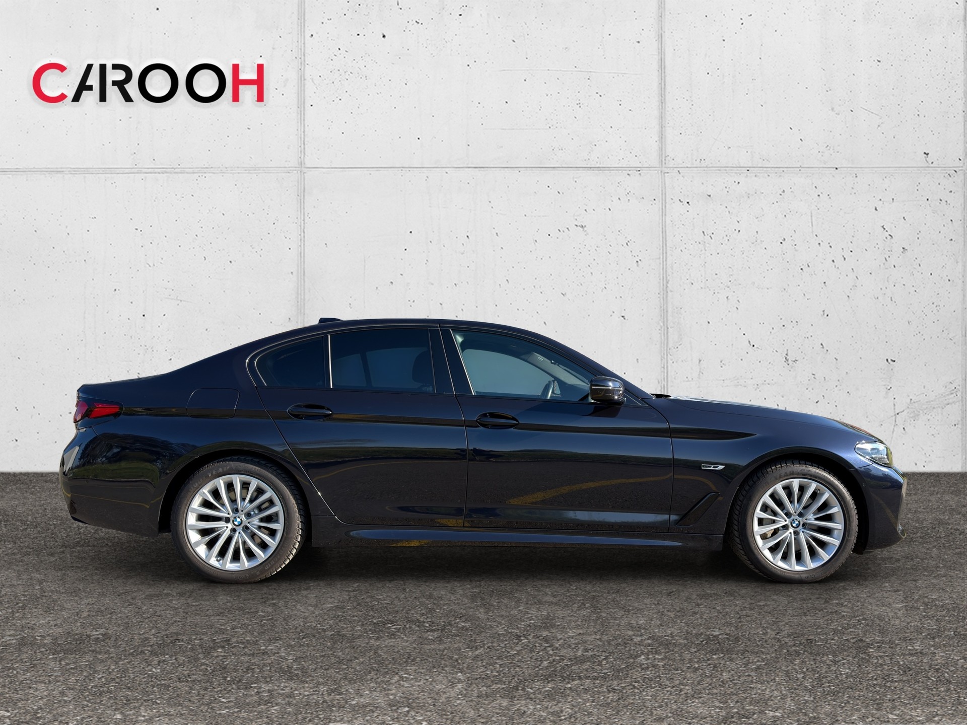 BMW 530e xDrive M Sport Steptronic-image-8