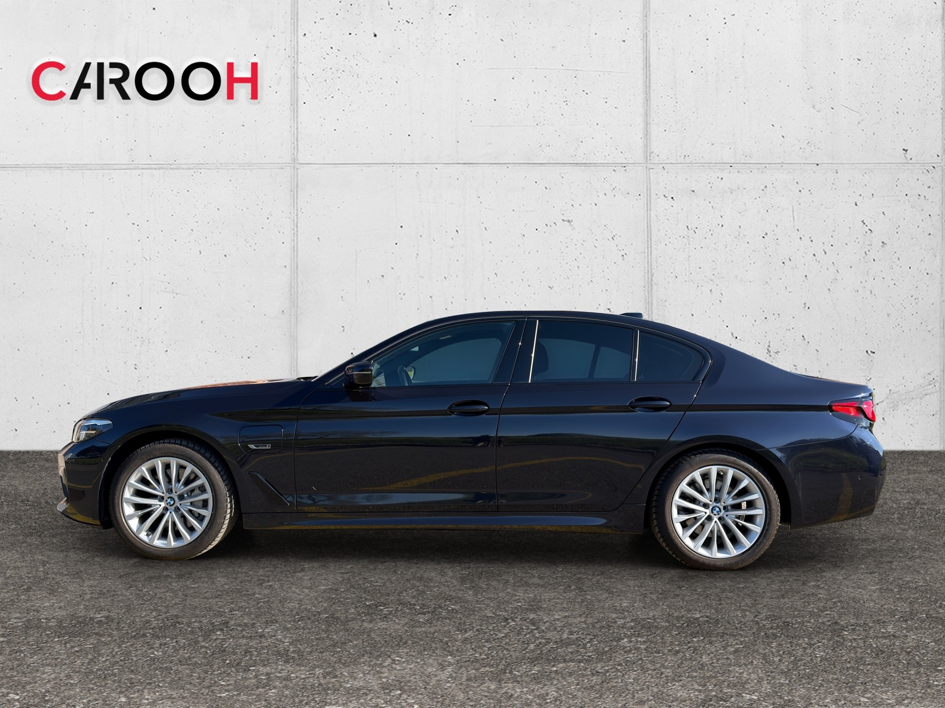 BMW 530e xDrive M Sport Steptronic-image-3