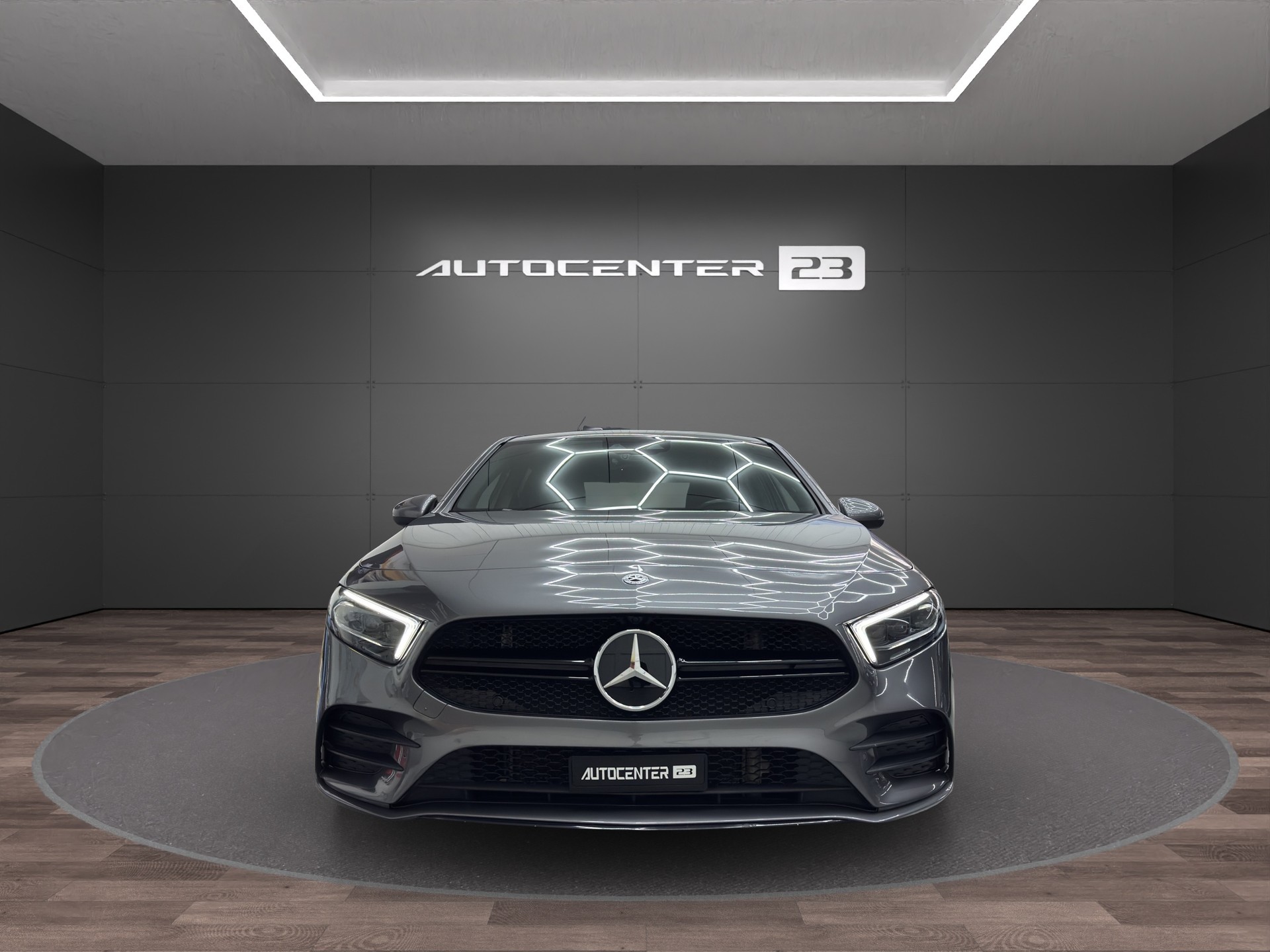 MERCEDES-BENZ A 250 AMG Line 7G-DCT-image-7