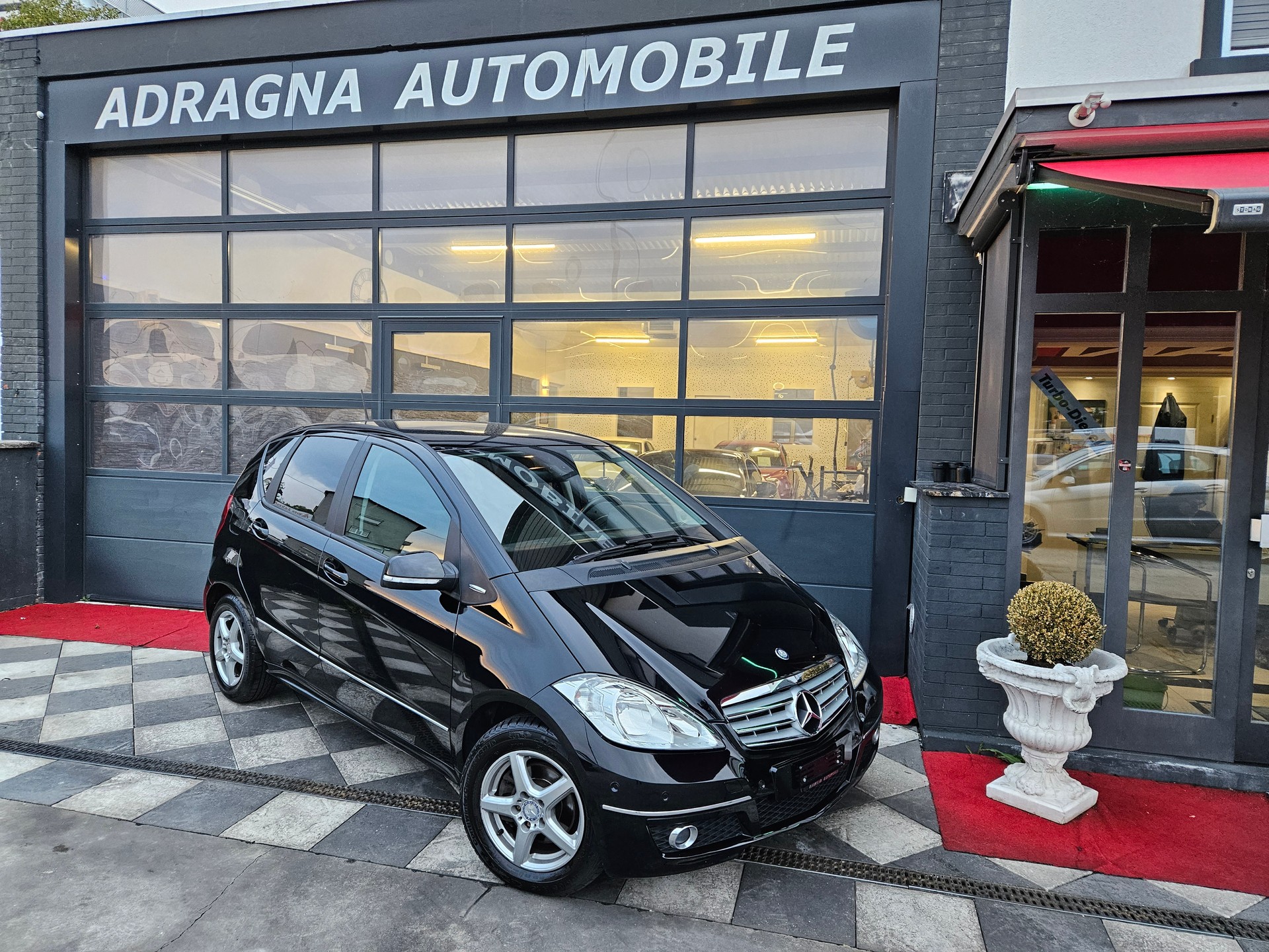 MERCEDES-BENZ A 200 Avantgarde Automat-image-1