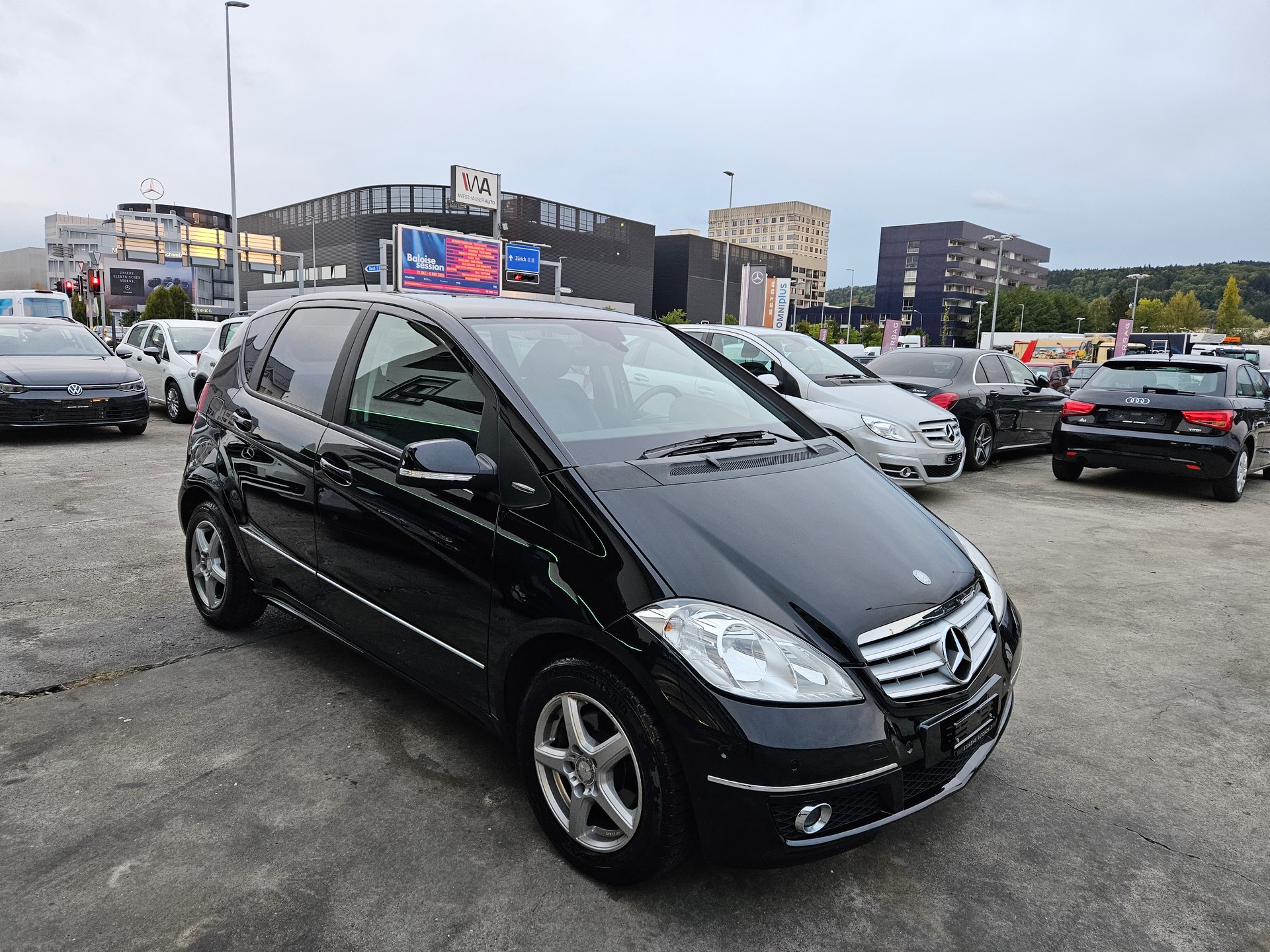 MERCEDES-BENZ A 200 Avantgarde Automat-image-7