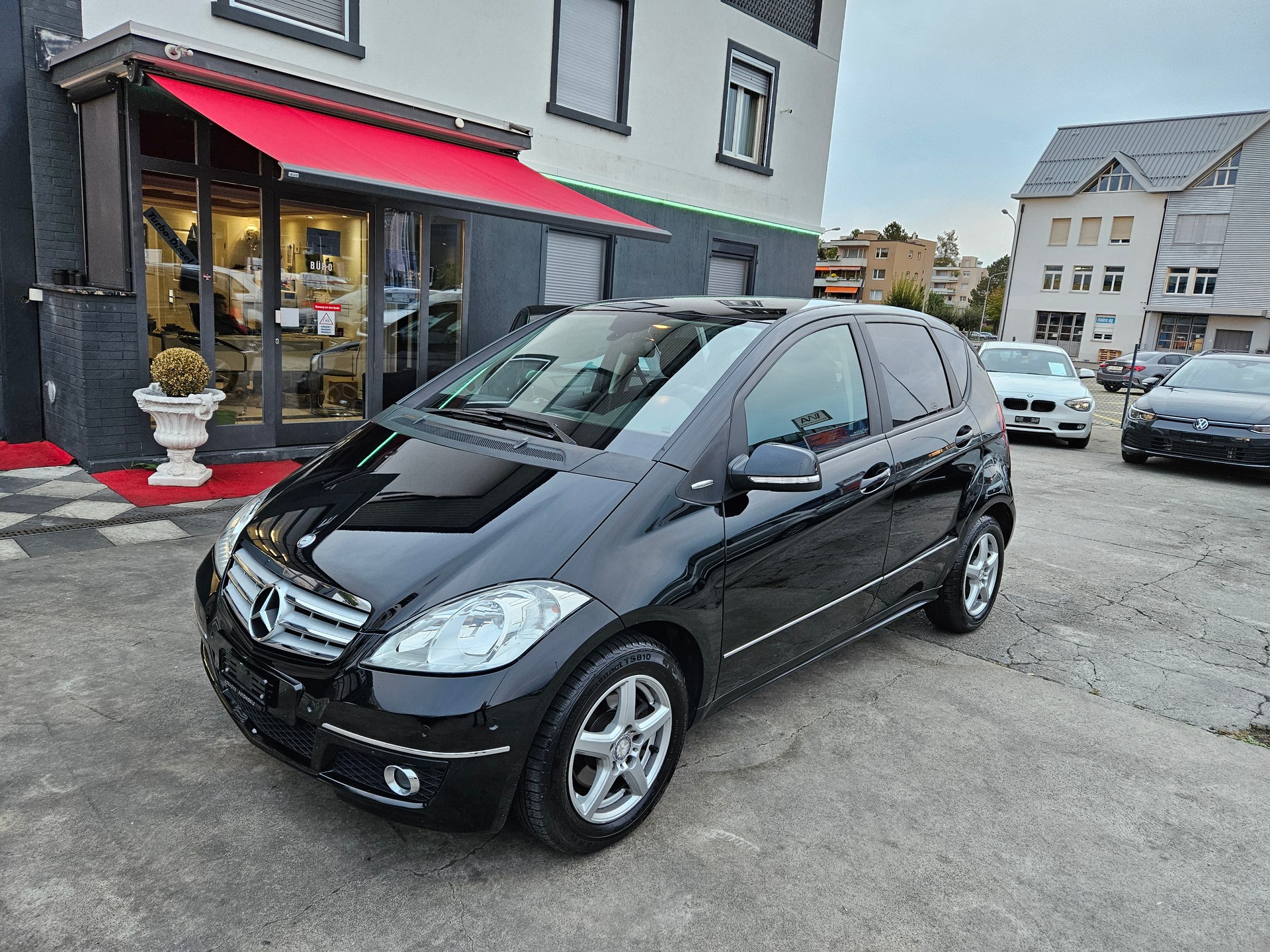MERCEDES-BENZ A 200 Avantgarde Automat-image-2